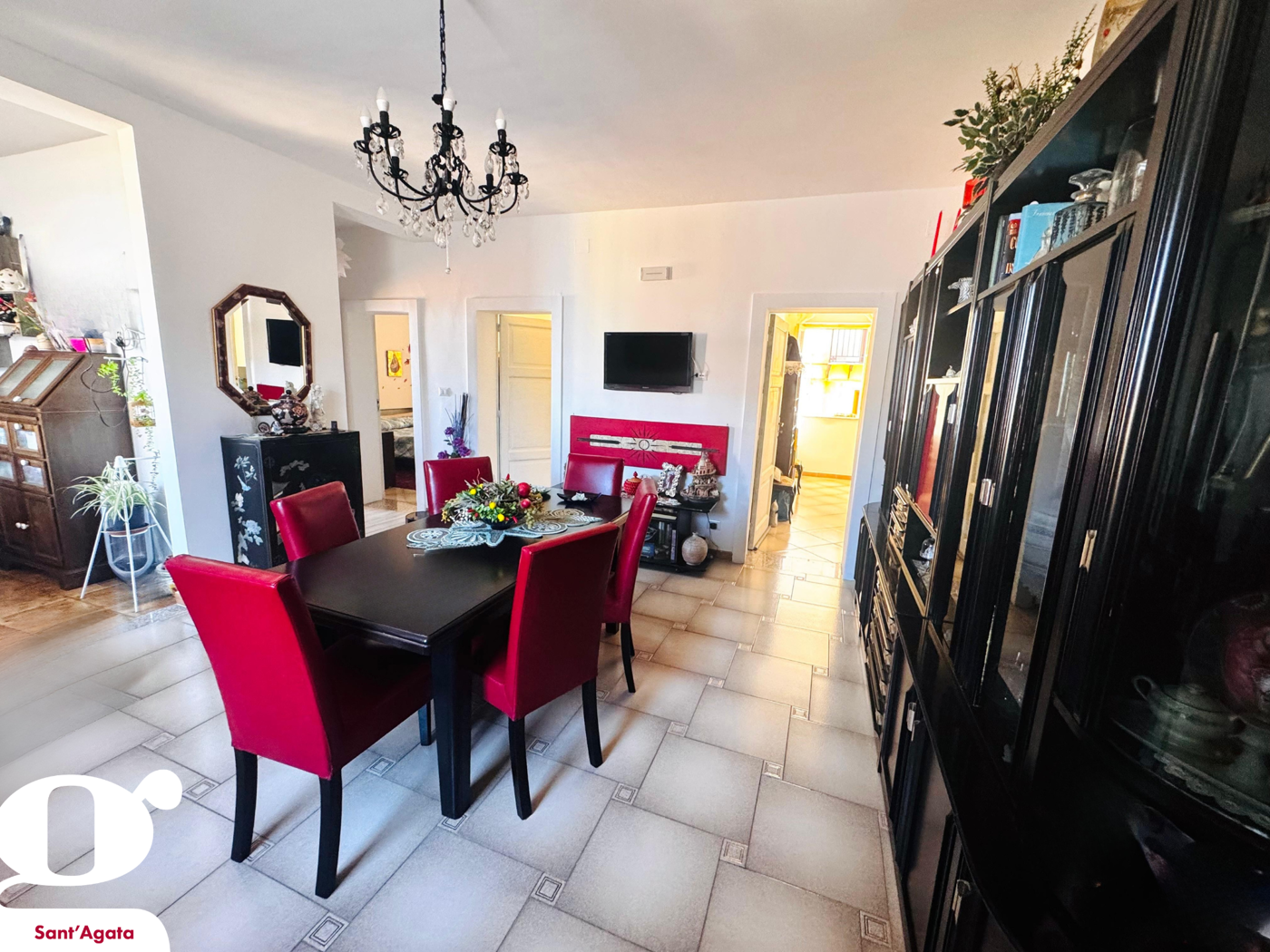 Quadrilocale in vendita a Santo Stefano di Camastra