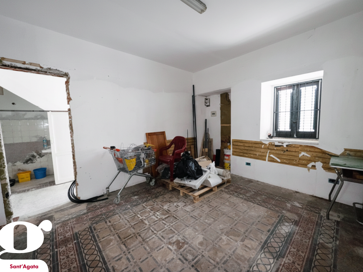 Casa indipendente da ristrutturare a Sant'Agata di Militello