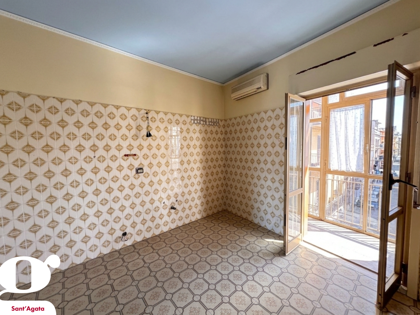 Appartamento in vendita a Sant'Agata di Militello