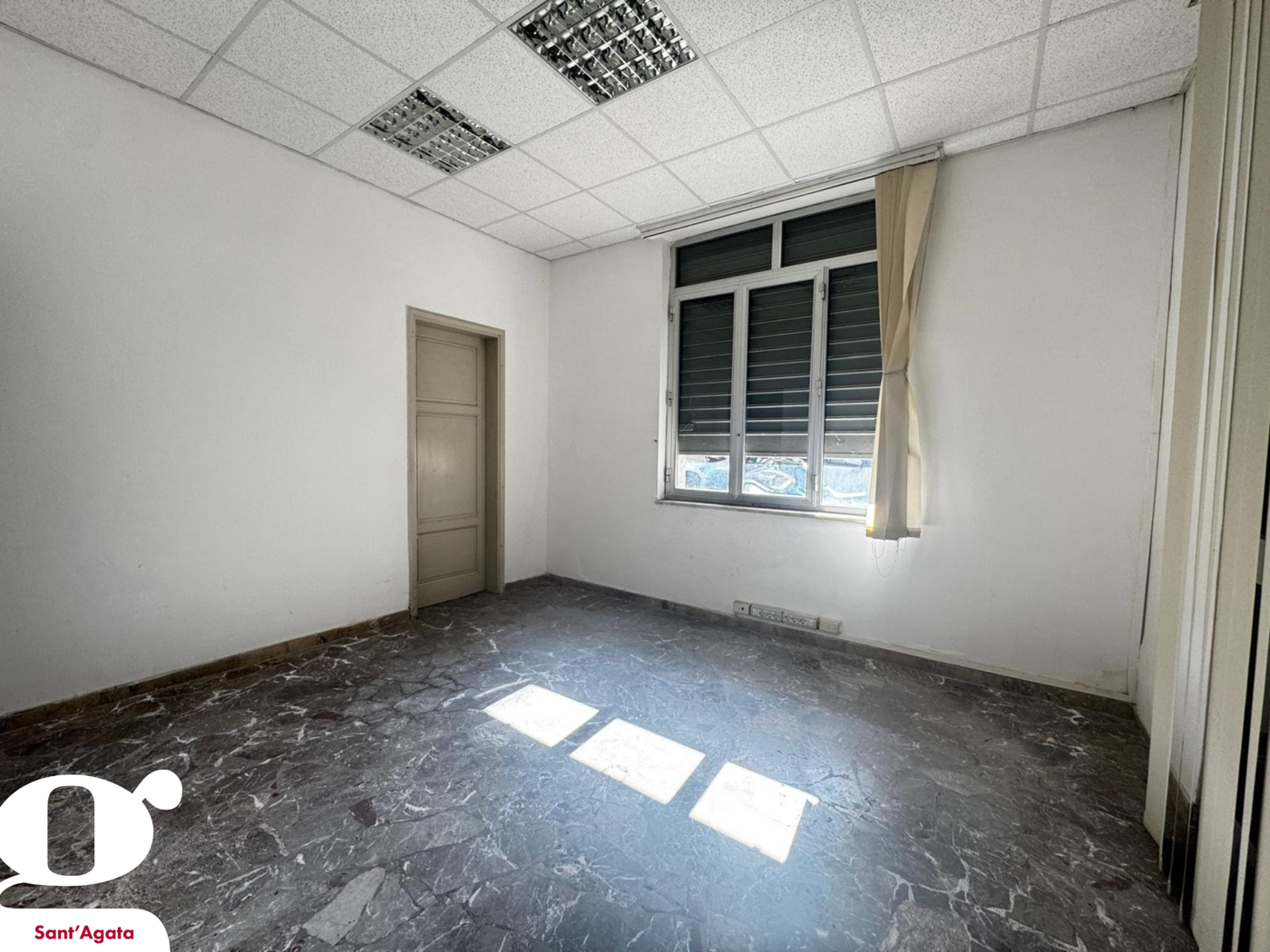 Ufficio in vendita a Sant'Agata di Militello