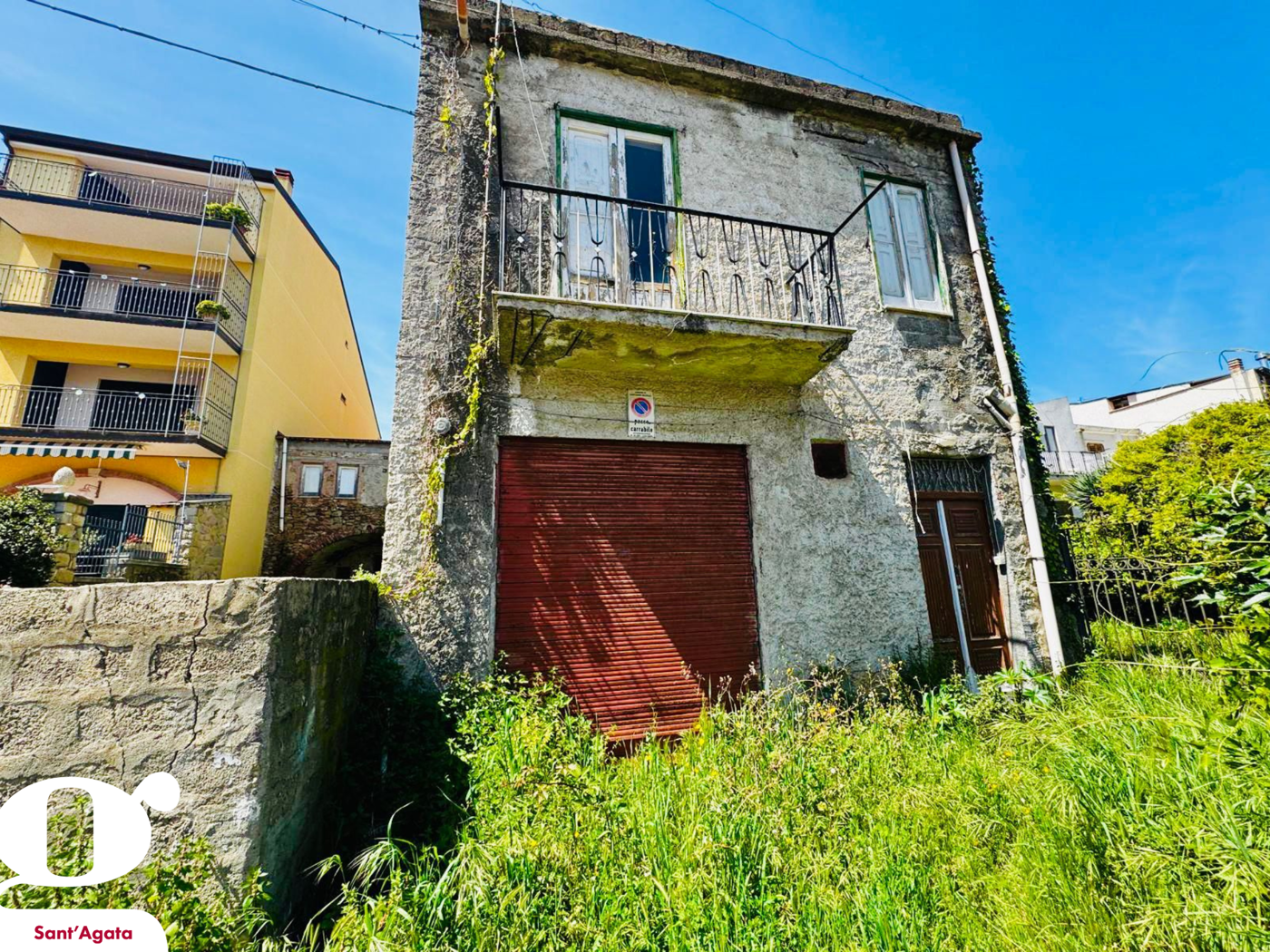 Casa indipendente da ristrutturare a Sant'Agata di Militello