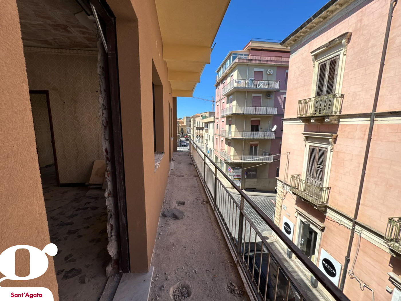 Appartamento da ristrutturare a Sant'Agata di Militello