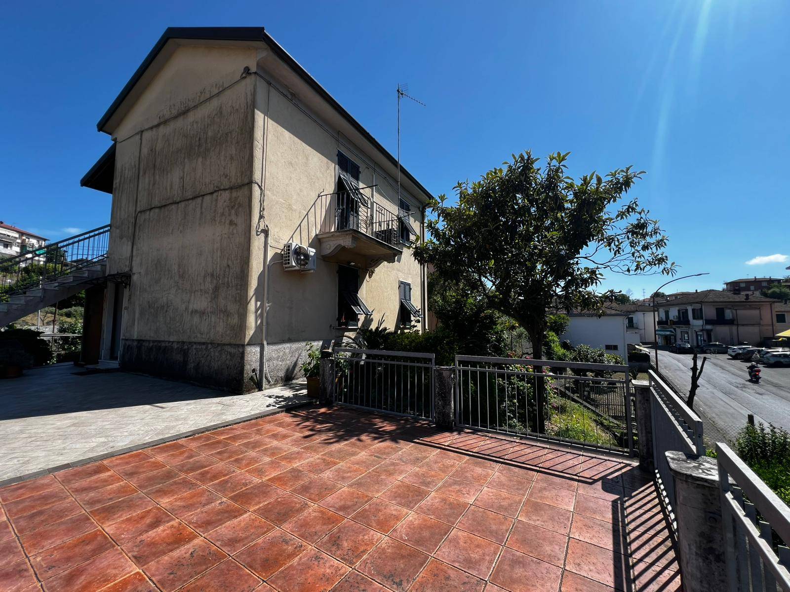 Bifamiliare in vendita a Vezzano Ligure, Prati