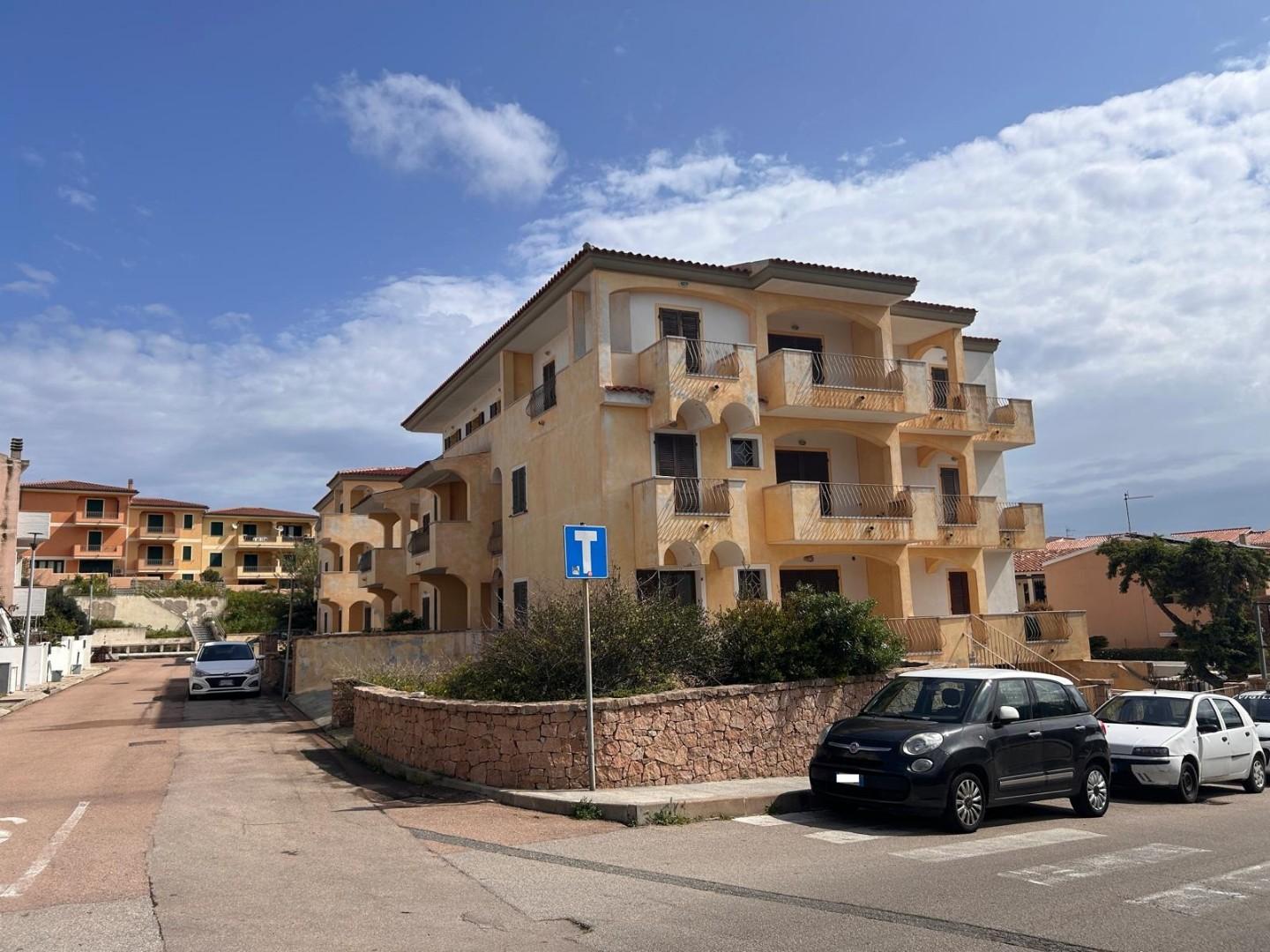 Trilocale con terrazzi a Santa Teresa Gallura
