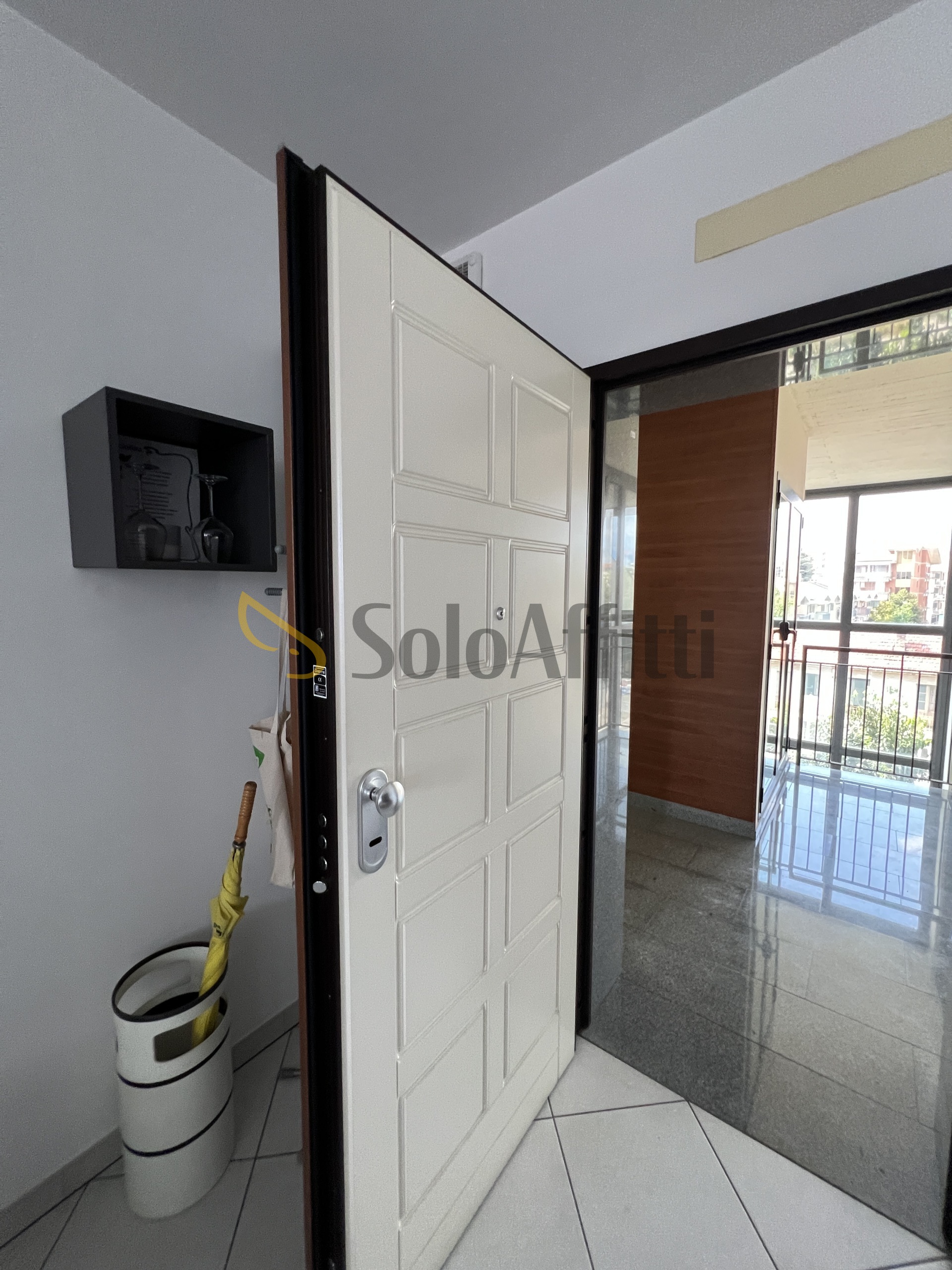 Appartamento con terrazzo in via san rocco 51, Grugliasco