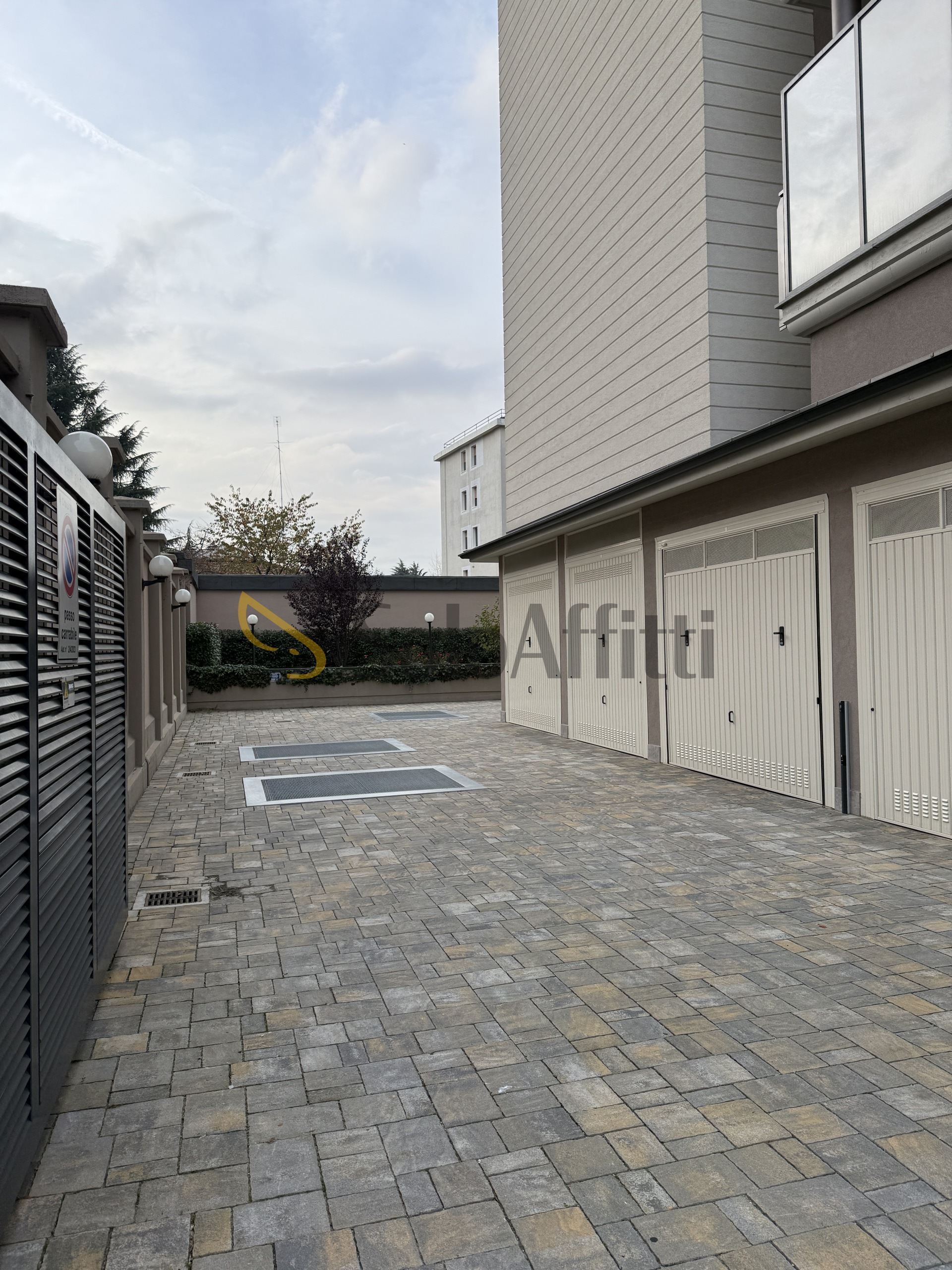 Box/Garage 17mq in affitto in via sostegno 3, Torino