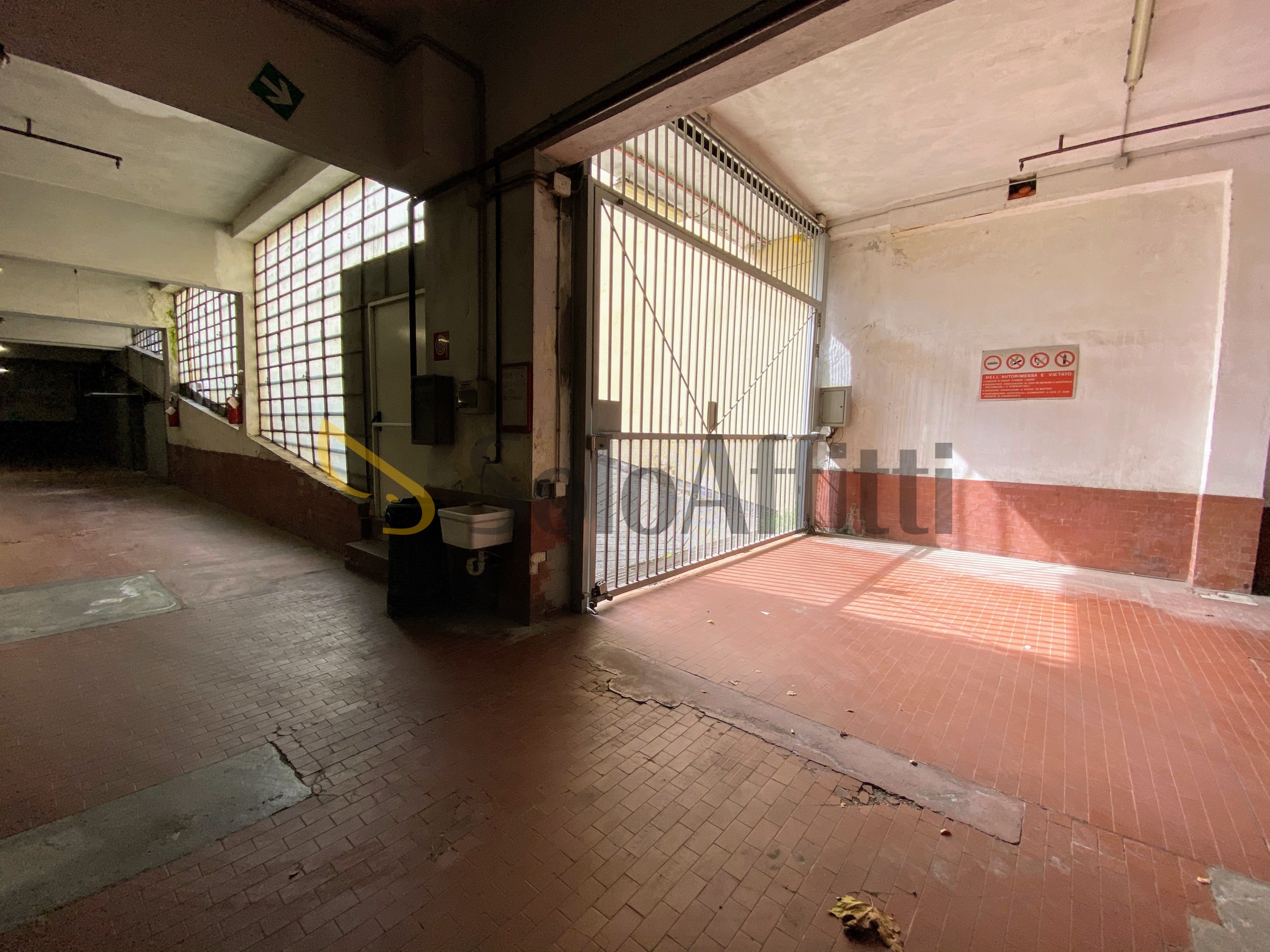 Box/Garage 14mq in affitto in via pozzo strada 12/20, Torino