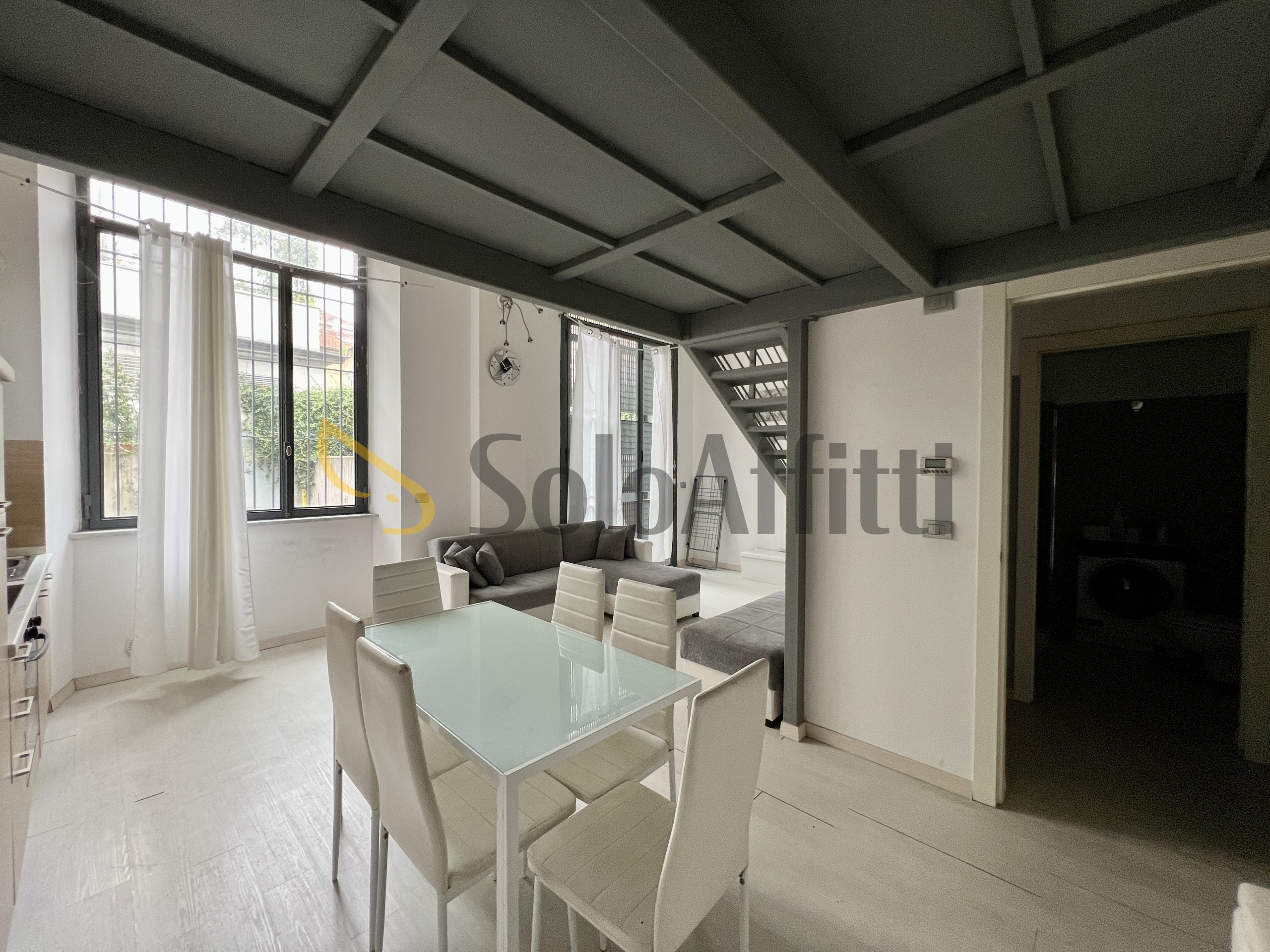 Loft in affitto in via crescentino 25, Torino