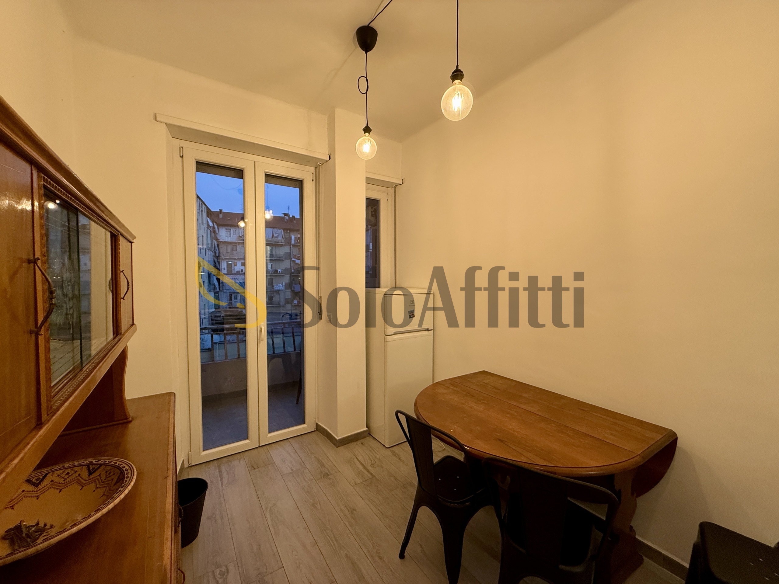 Trilocale in affitto in via trino 10, Torino