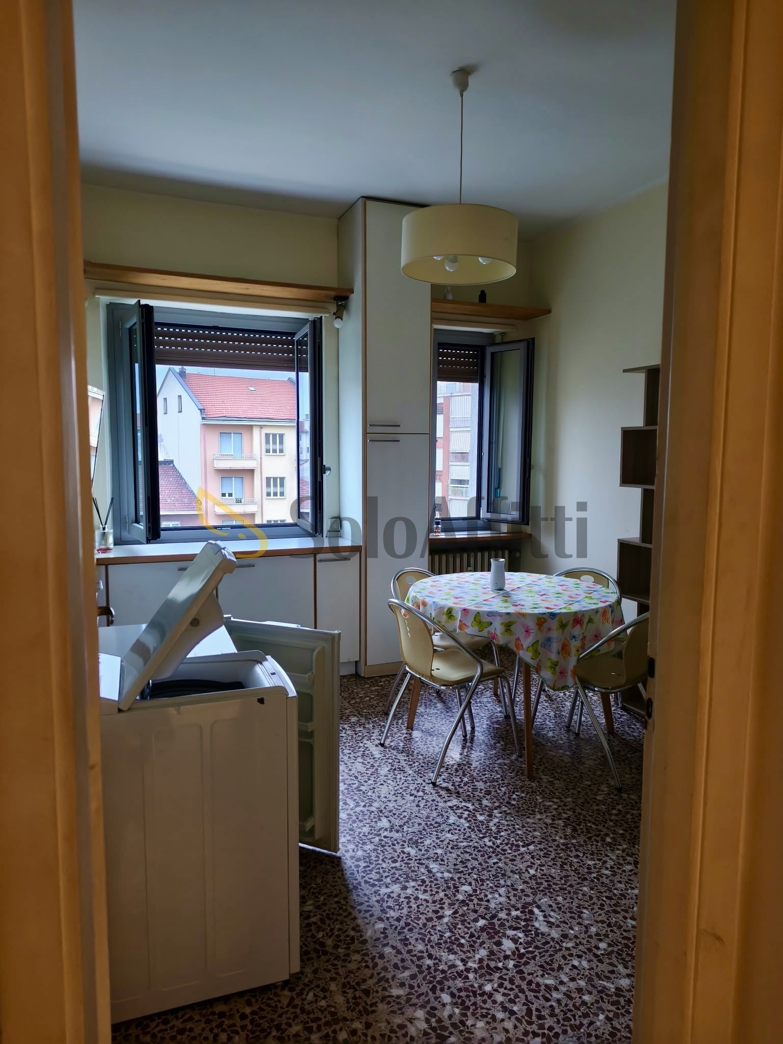 Monolocale in affitto in via gottardo 93, Torino