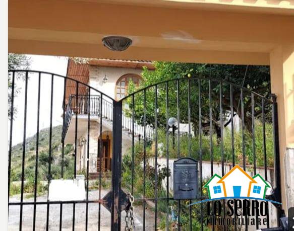 Villa in vendita a Palermo