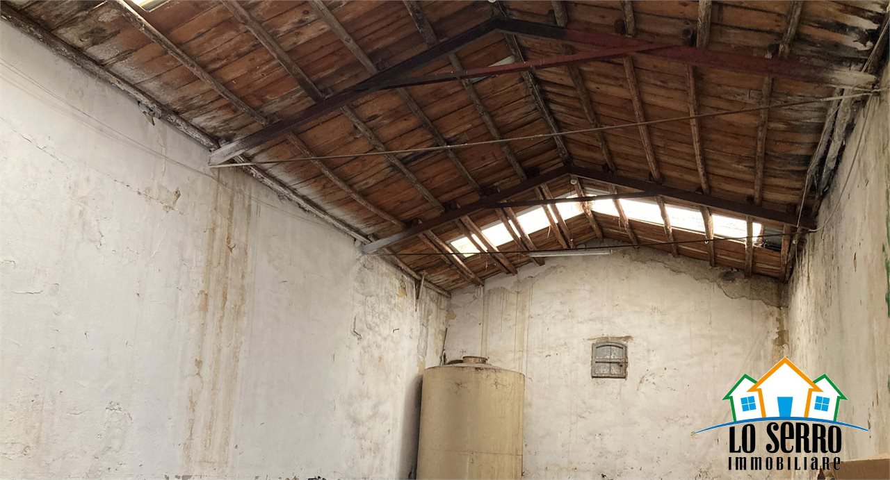 Magazzino in vendita a Alcamo