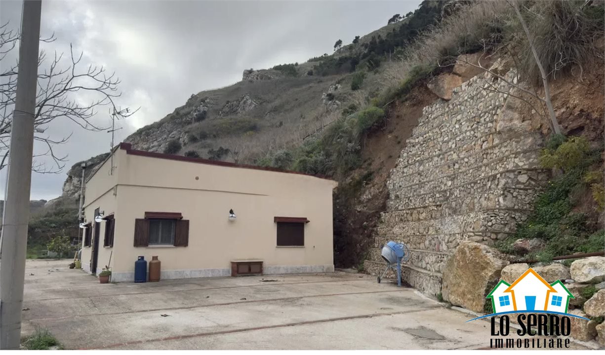 Villa in vendita a Alcamo