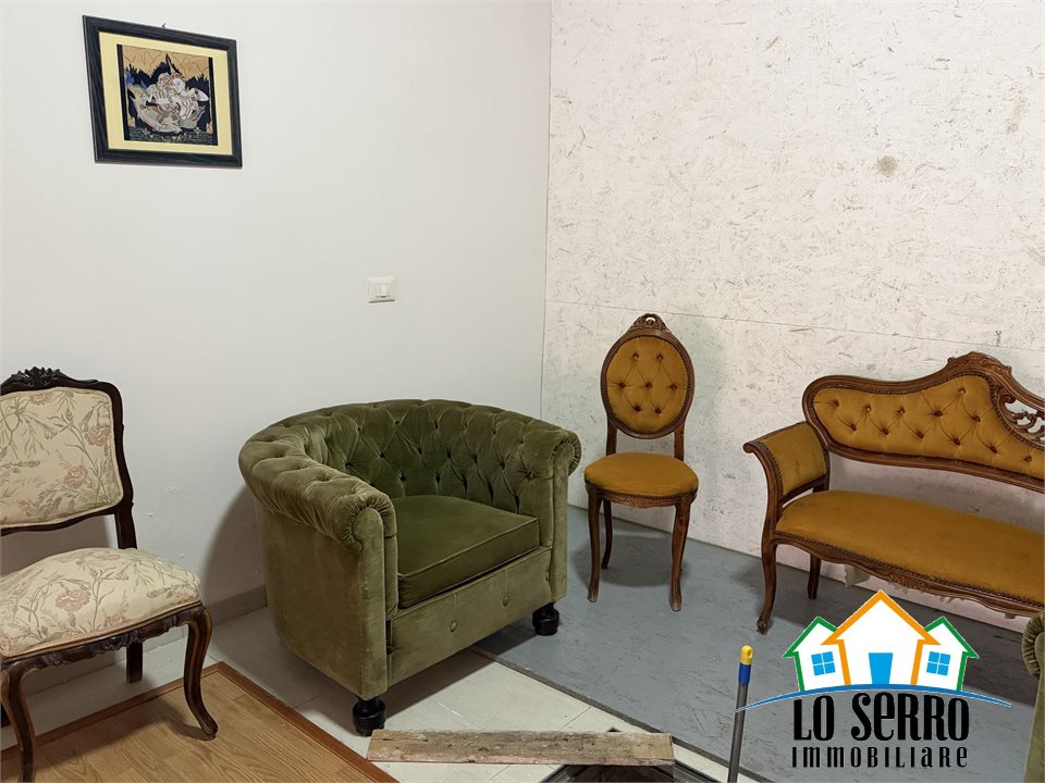 Locale commerciale in affitto a Alcamo