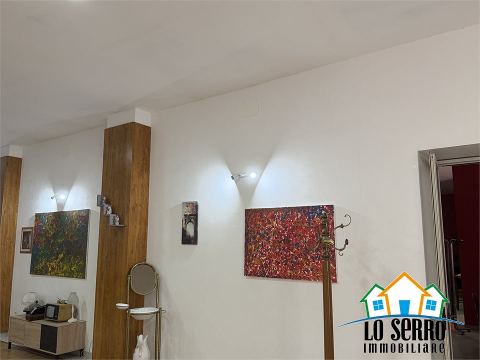 Locale commerciale in affitto a Alcamo