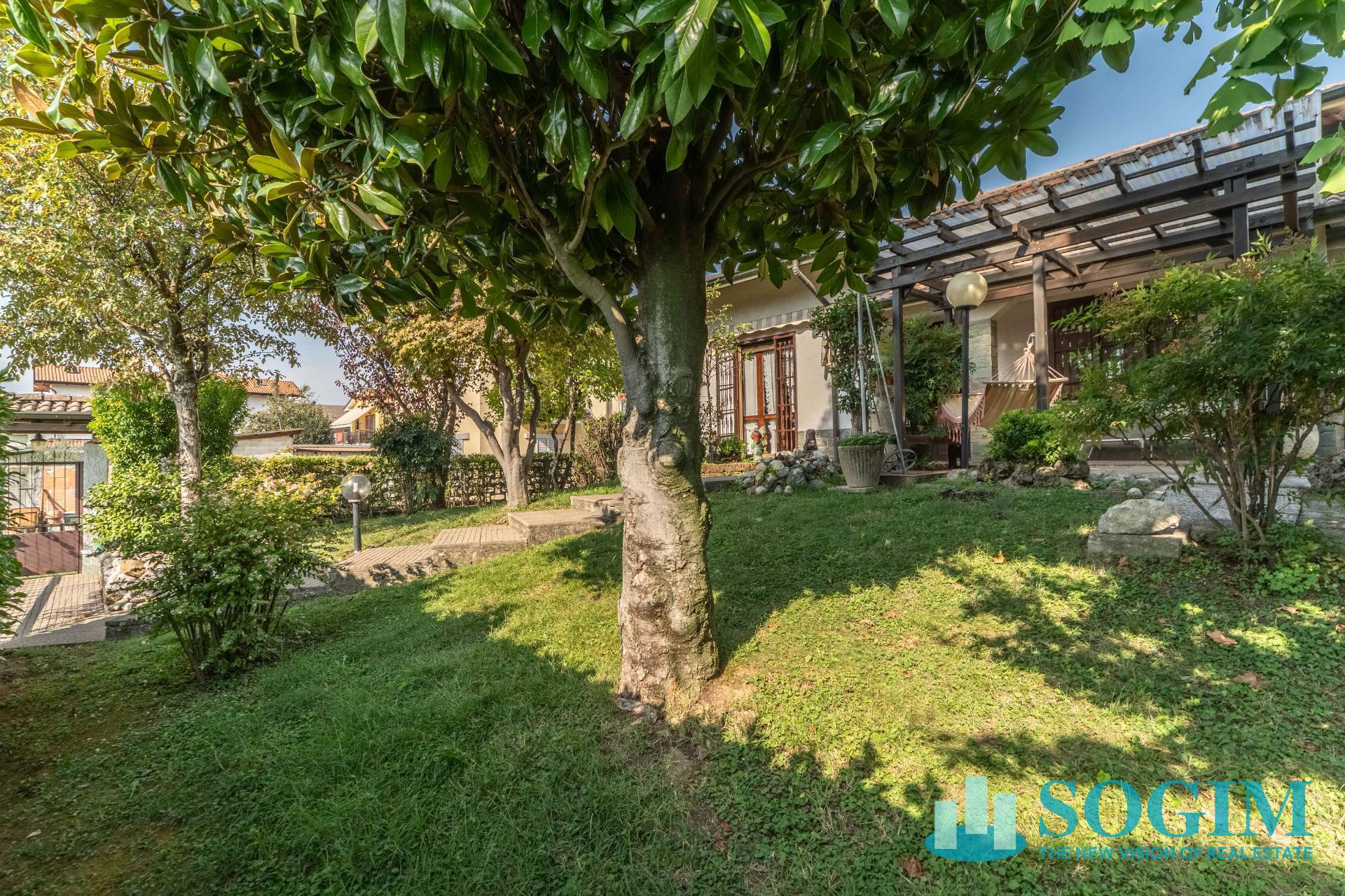 Villa in vendita a Cernusco sul Naviglio