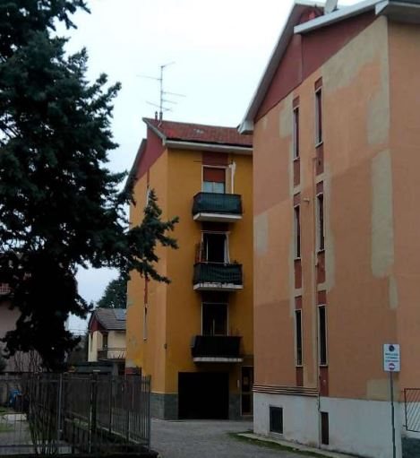 Trilocale in vendita a Caronno Pertusella