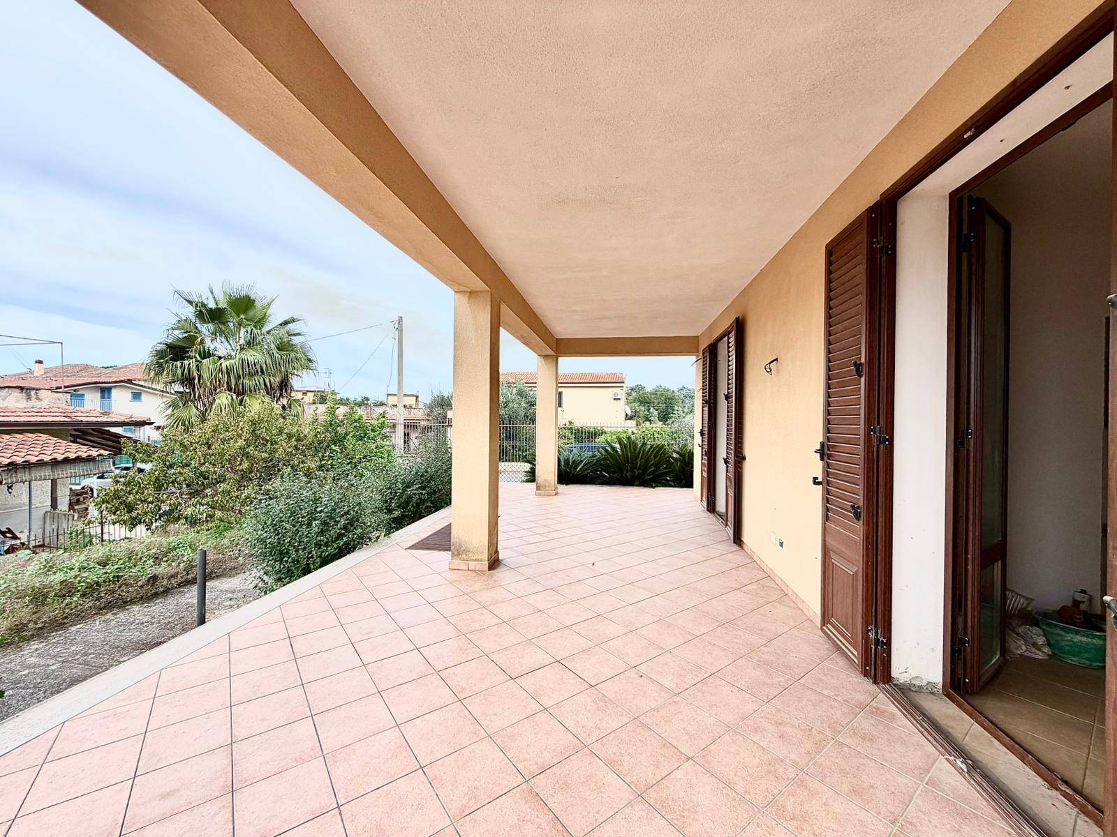 Porzione Di Villa Bifamiliare in vendita a Carini