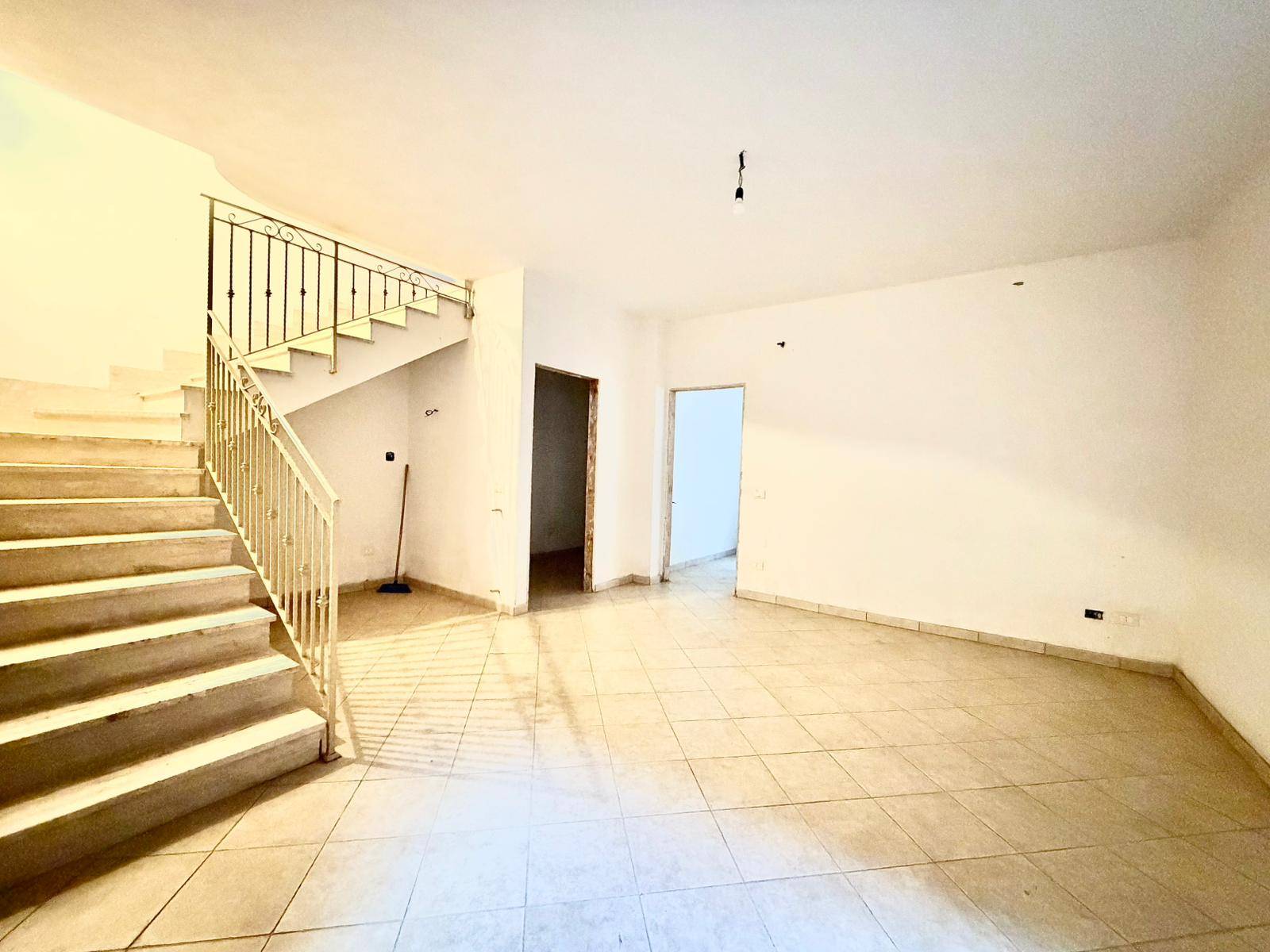 Porzione Di Villa Bifamiliare in vendita a Carini