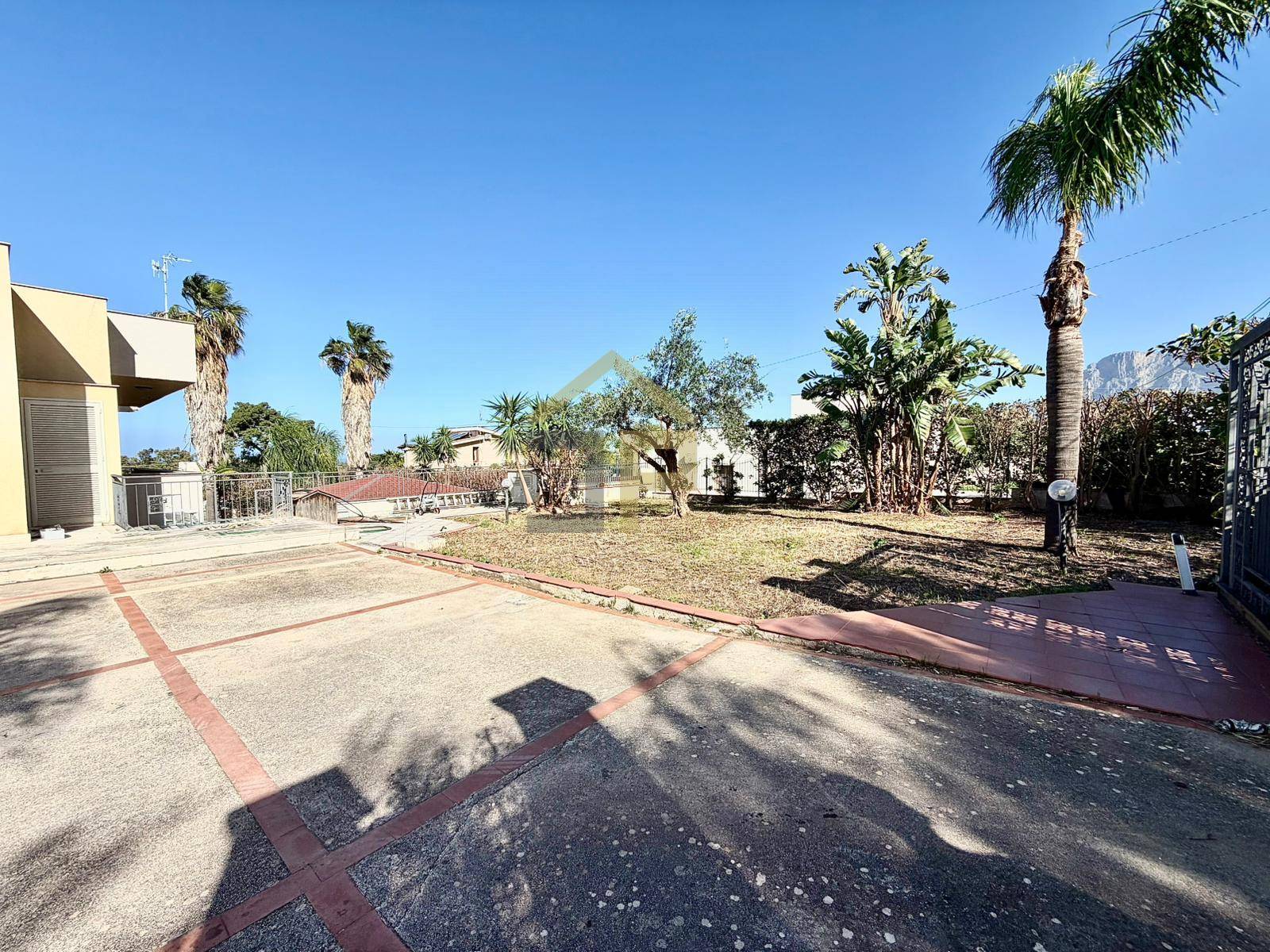 Villa in vendita a Terrasini