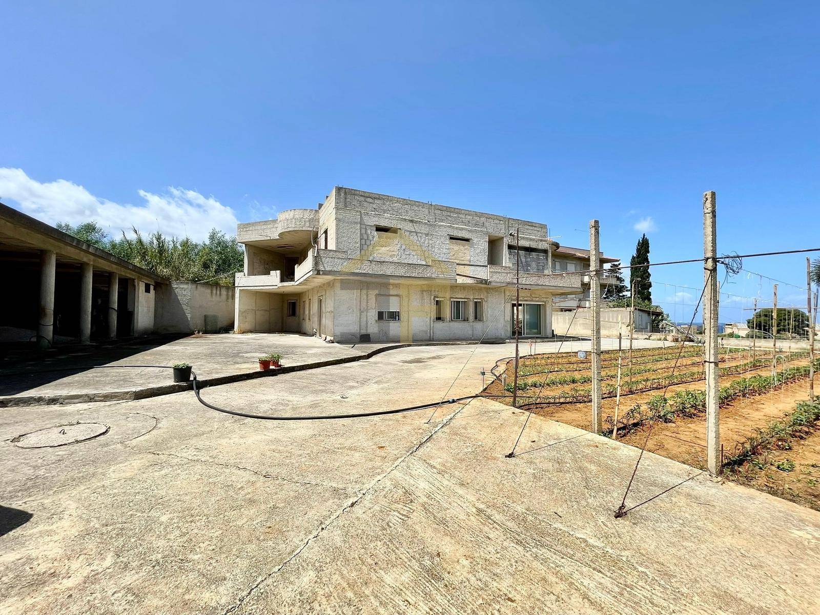 Villa Grezza in vendita a Balestrate