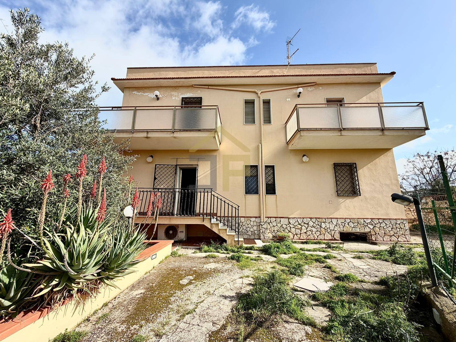 Villetta Bifamiliare in vendita a Trappeto