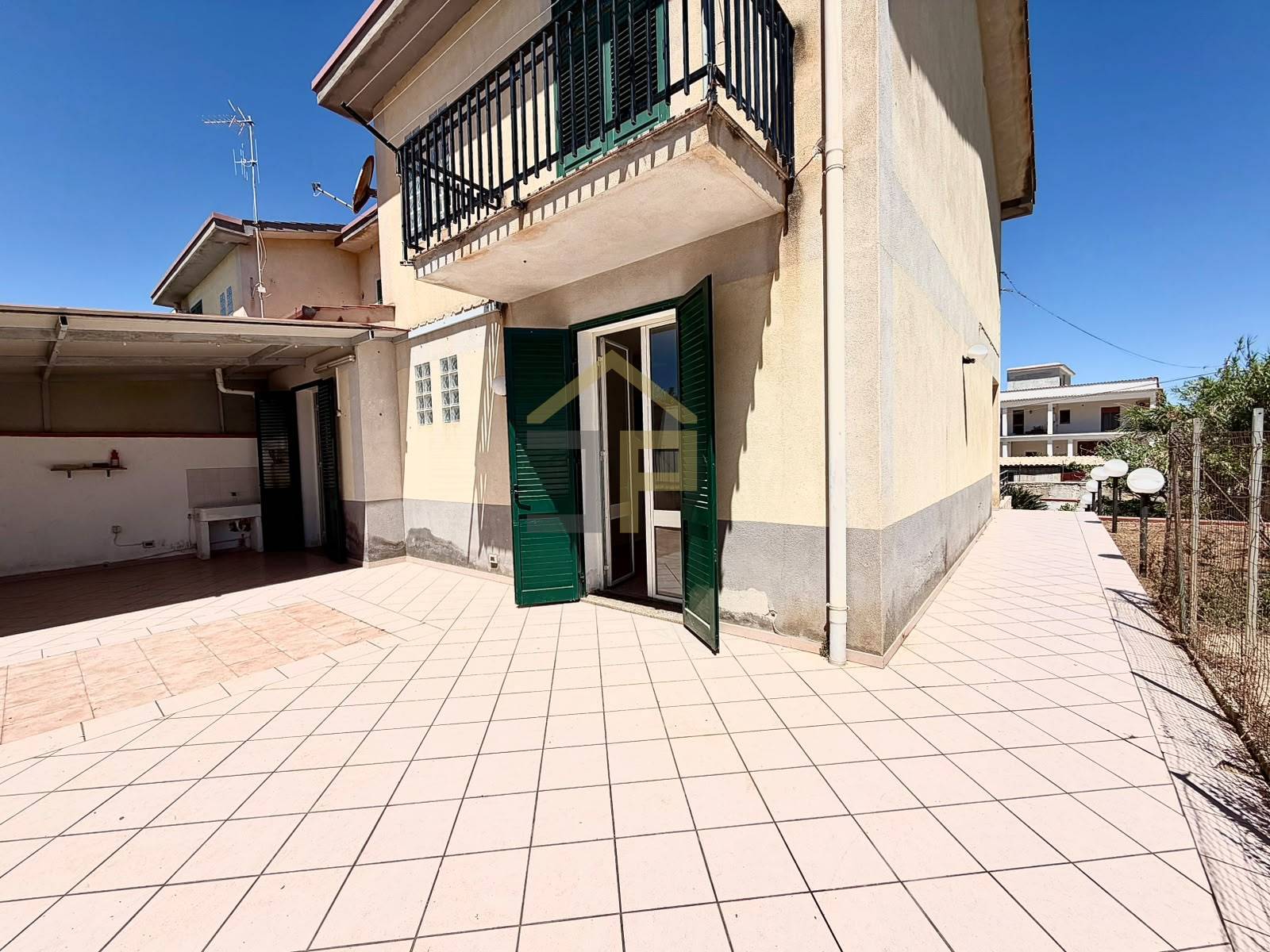 Porzione Di Villa Bifamiliare in vendita a Trappeto