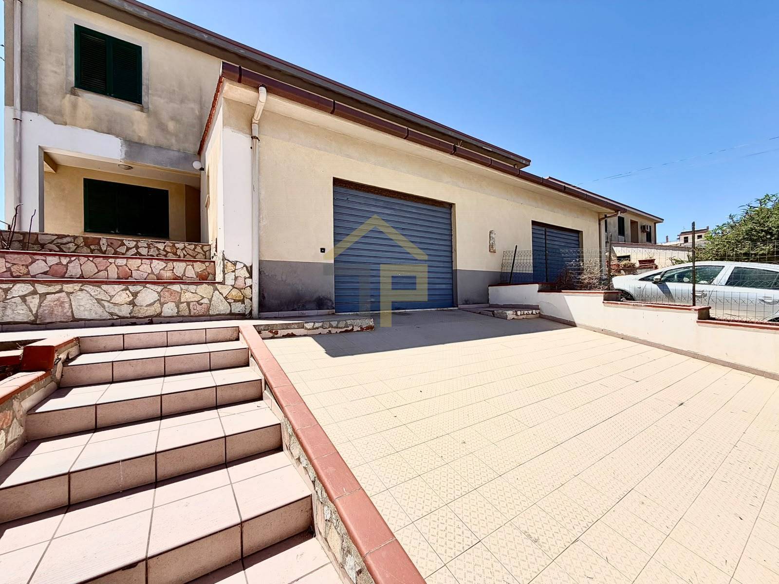 Porzione Di Villa Bifamiliare in vendita a Trappeto