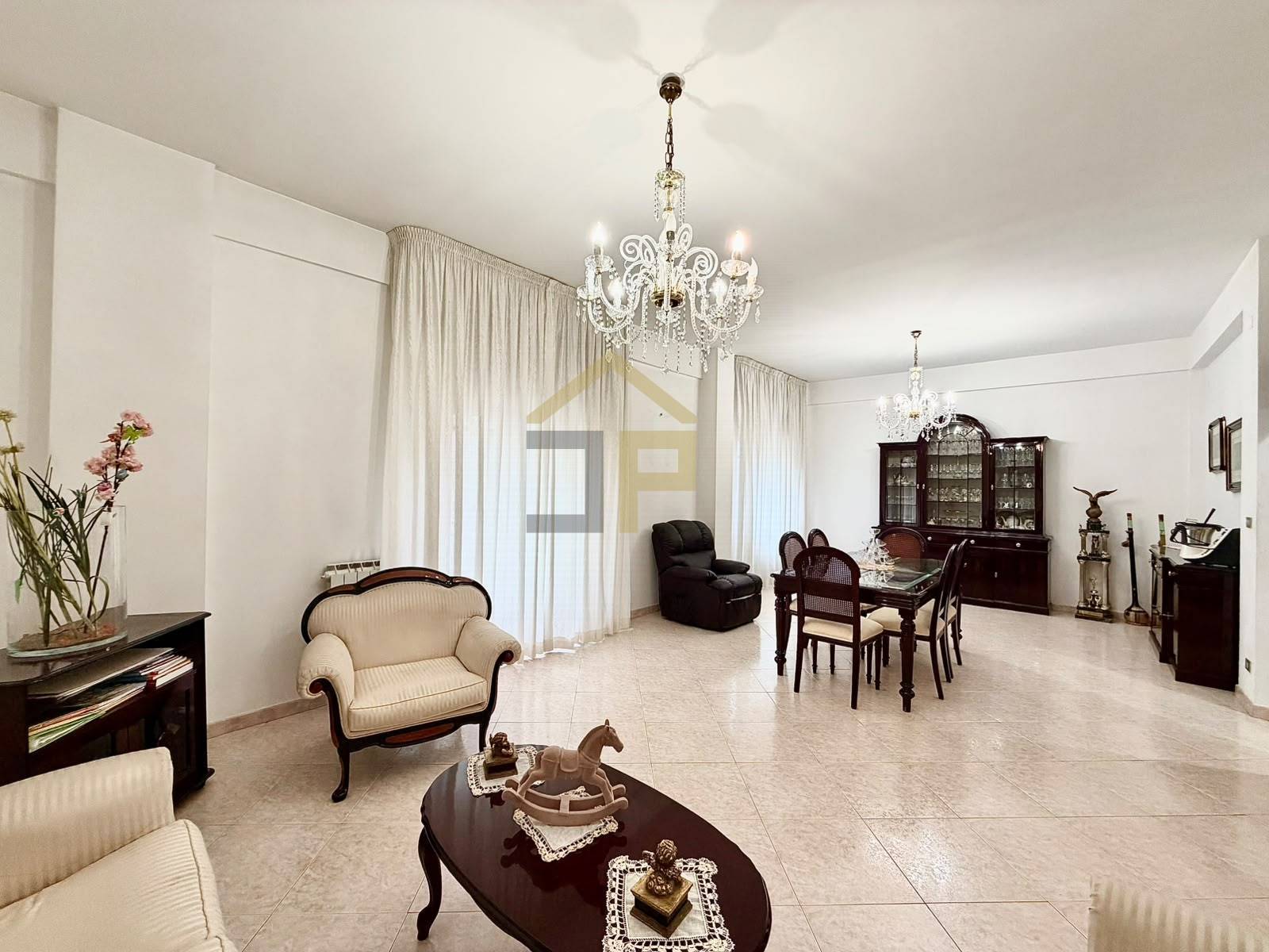 Palazzina in vendita a Partinico