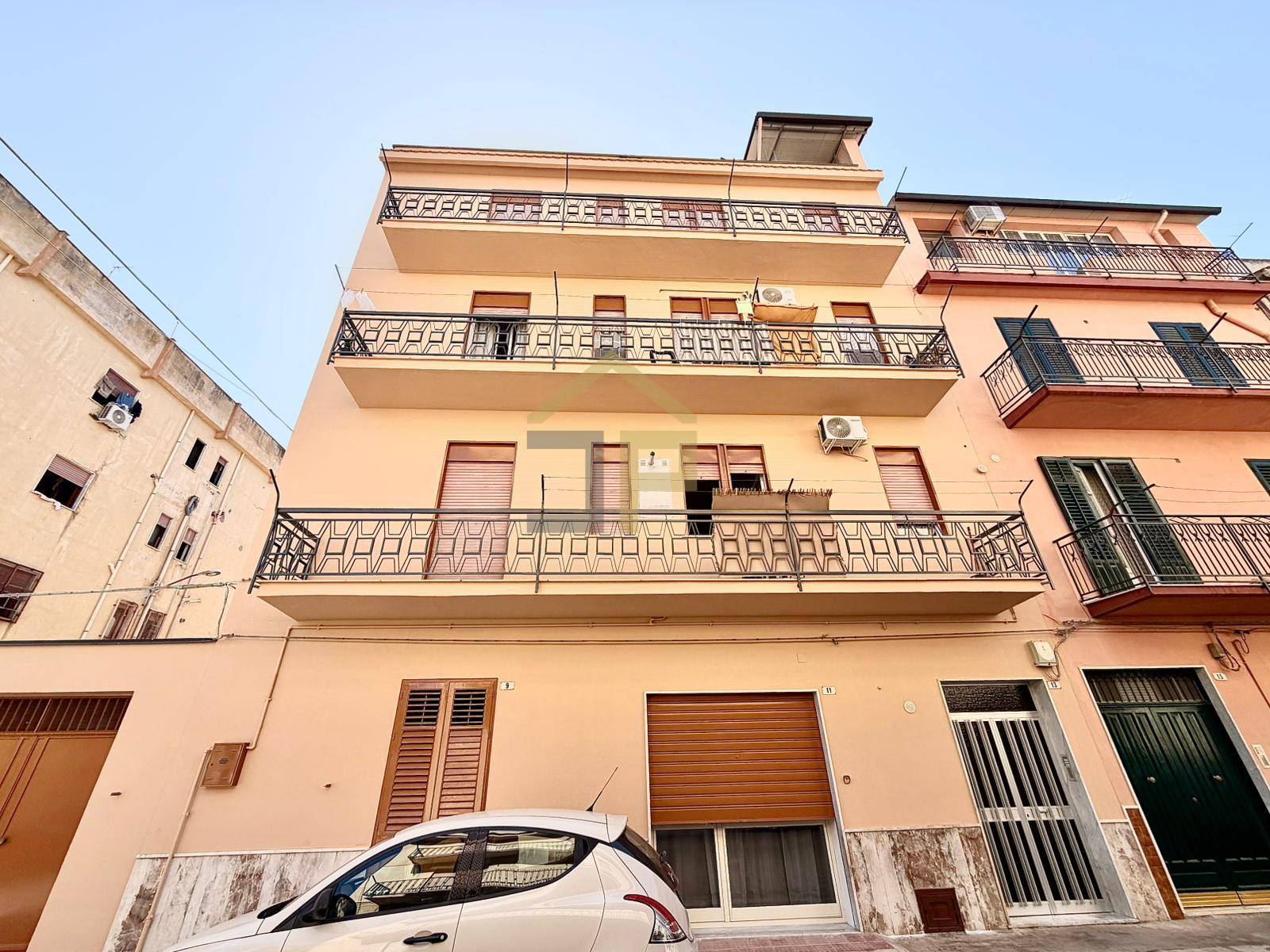Appartamento in affitto a Partinico