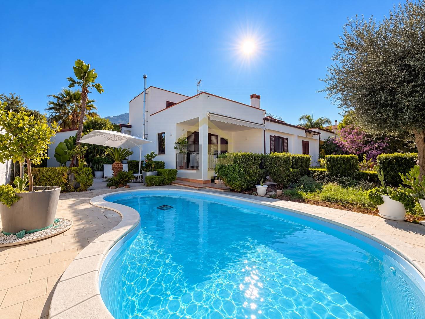 Porzione Di Villa Bifamiliare in vendita a Carini