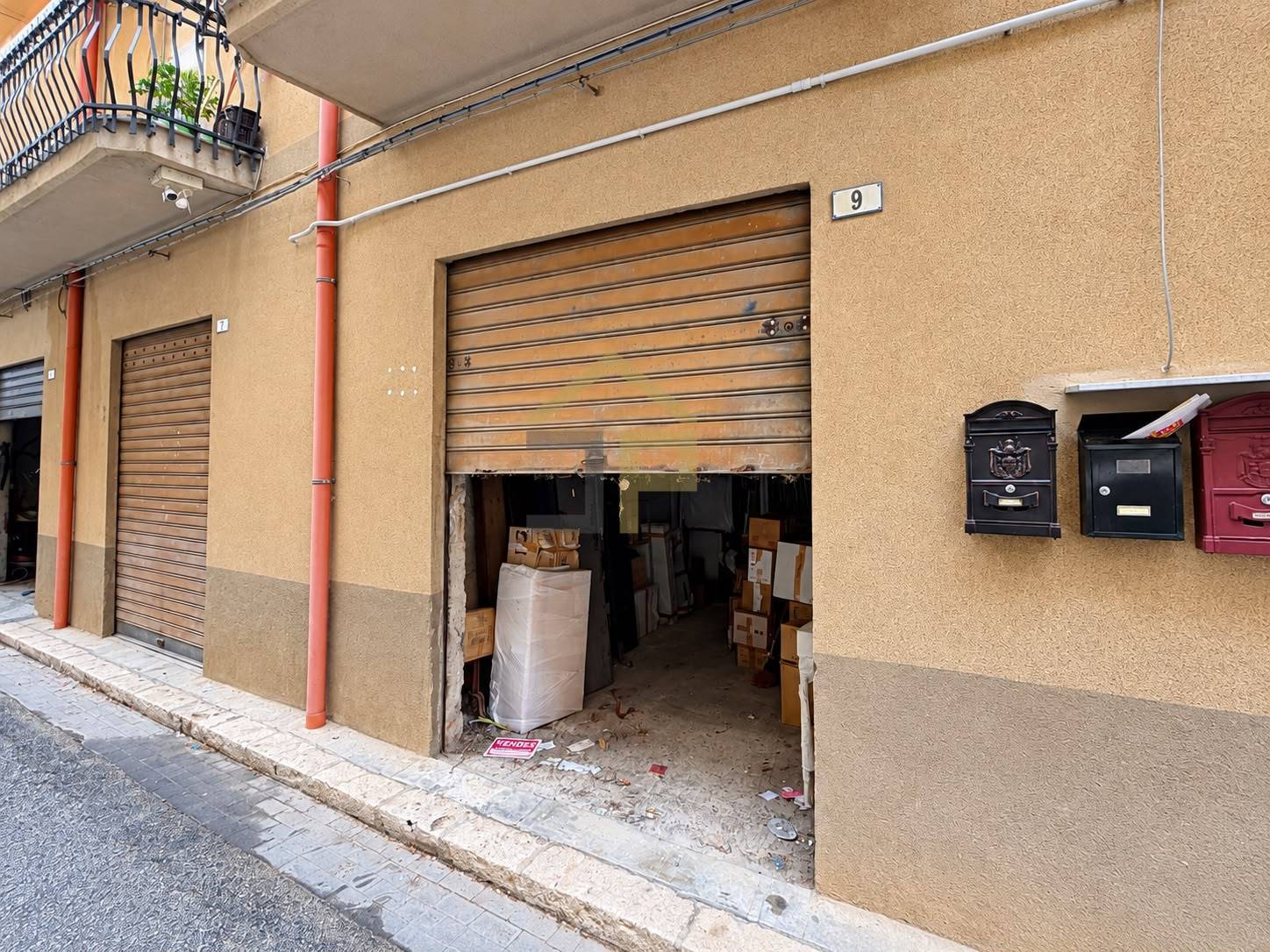 Magazzino in vendita a Partinico