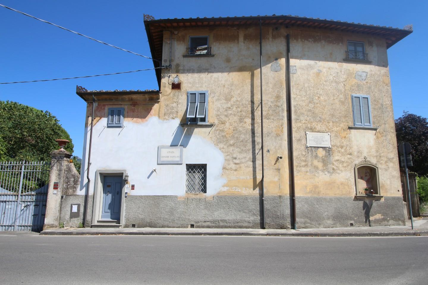 Rustico con giardino a Pisa