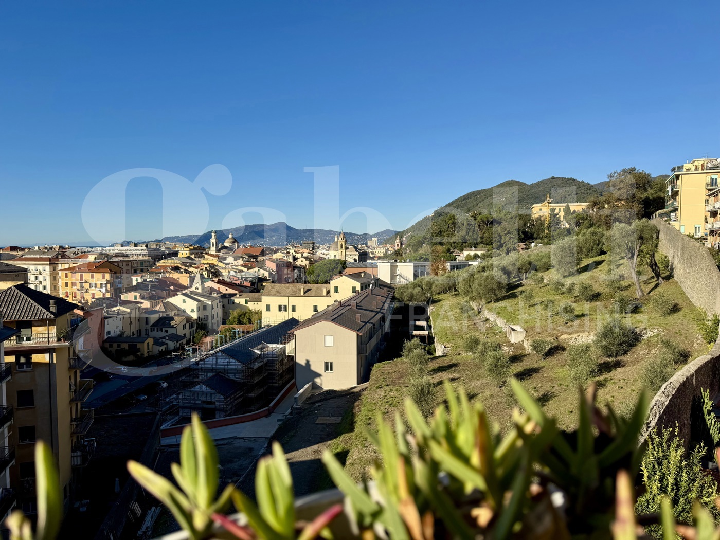 Quadrilocale ristrutturato a Chiavari
