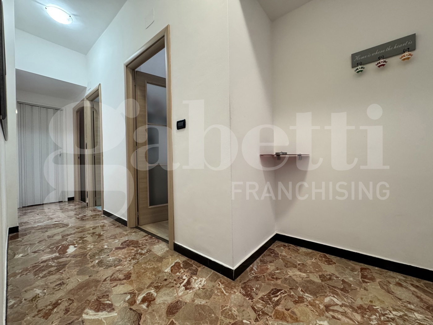 Bilocale in vendita a Genova