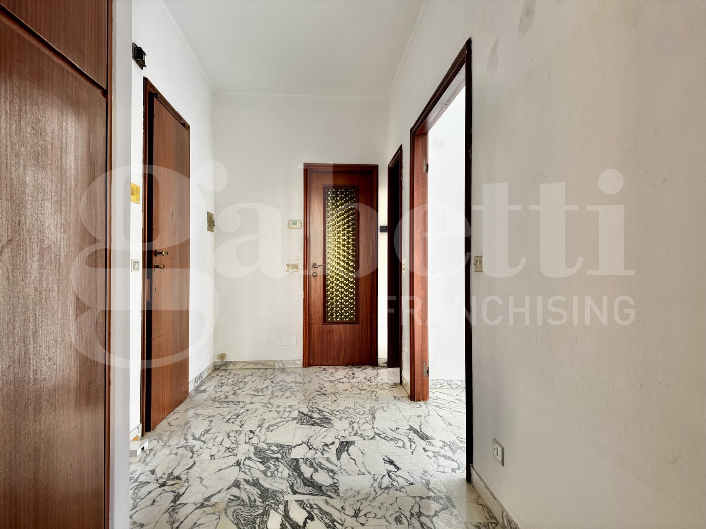 Trilocale con box a Cogorno