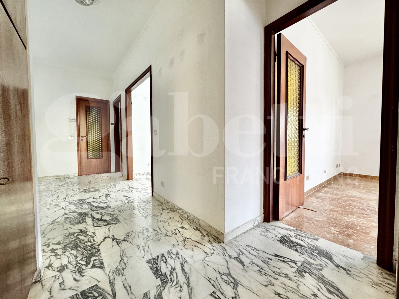 Trilocale con box a Cogorno