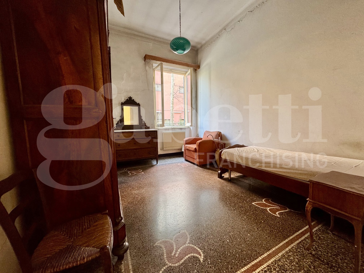 Appartamento da ristrutturare a Genova