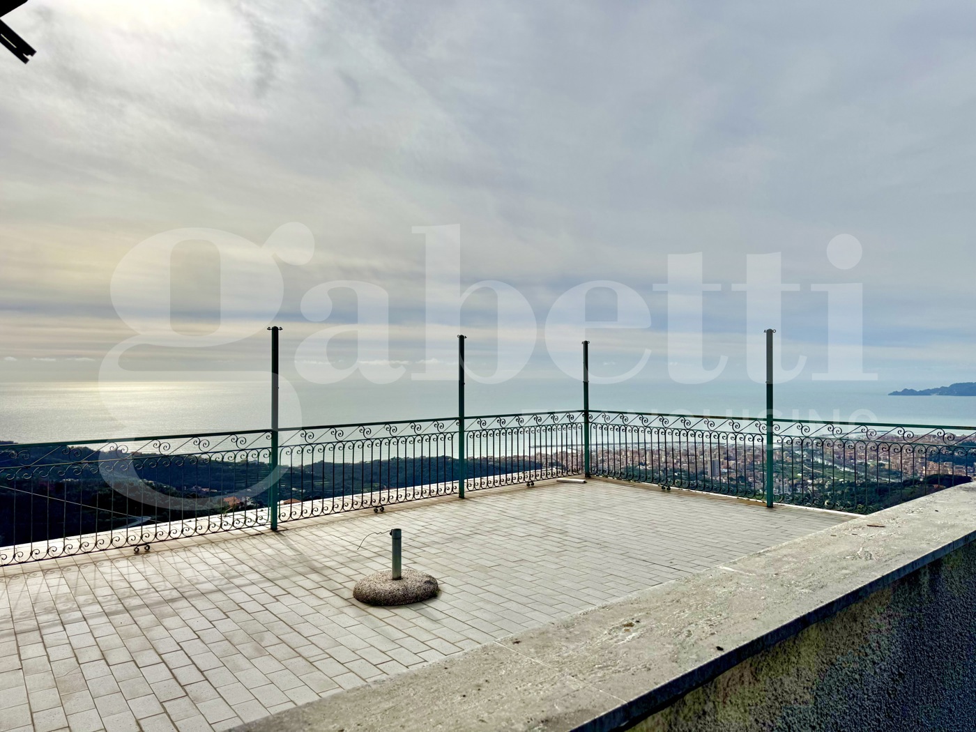 Casa indipendente con giardino a Cogorno