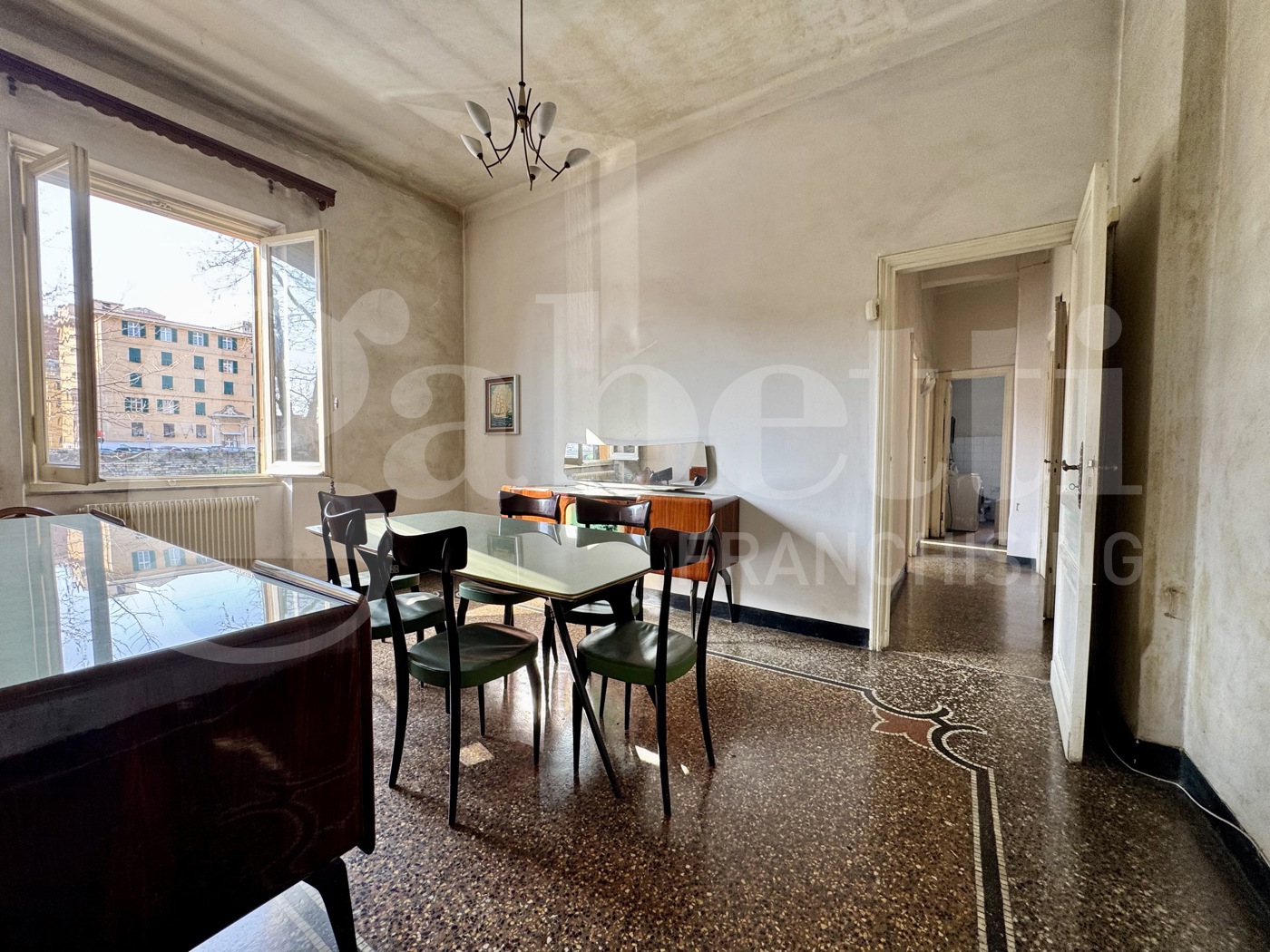 Appartamento da ristrutturare a Genova