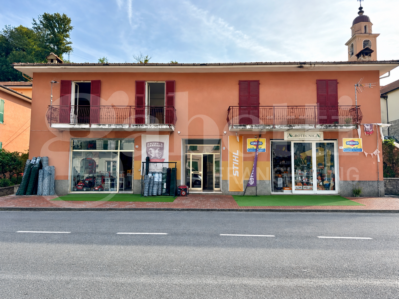 Trilocale da ristrutturare a Varese Ligure