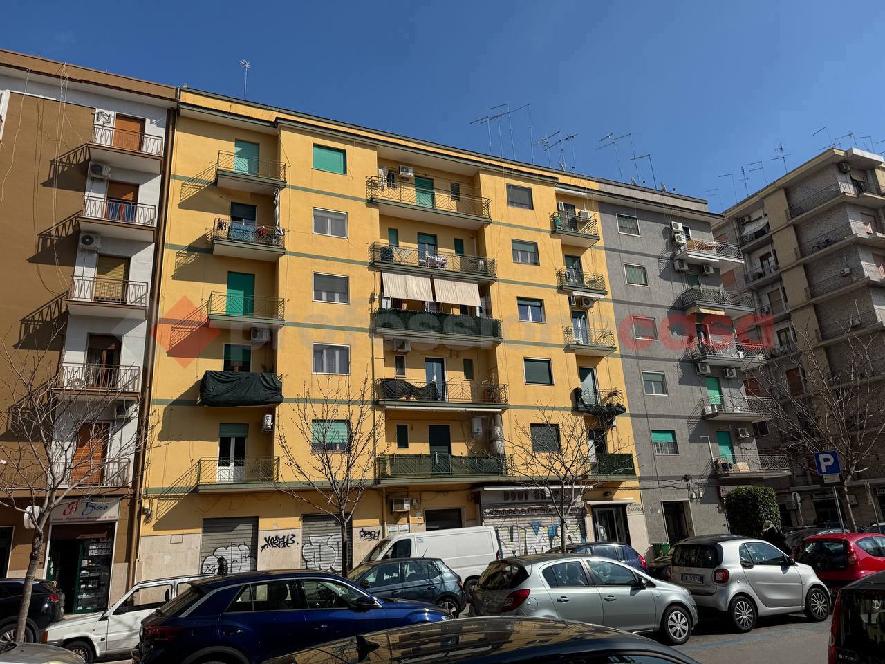 Trilocale da ristrutturare a Taranto