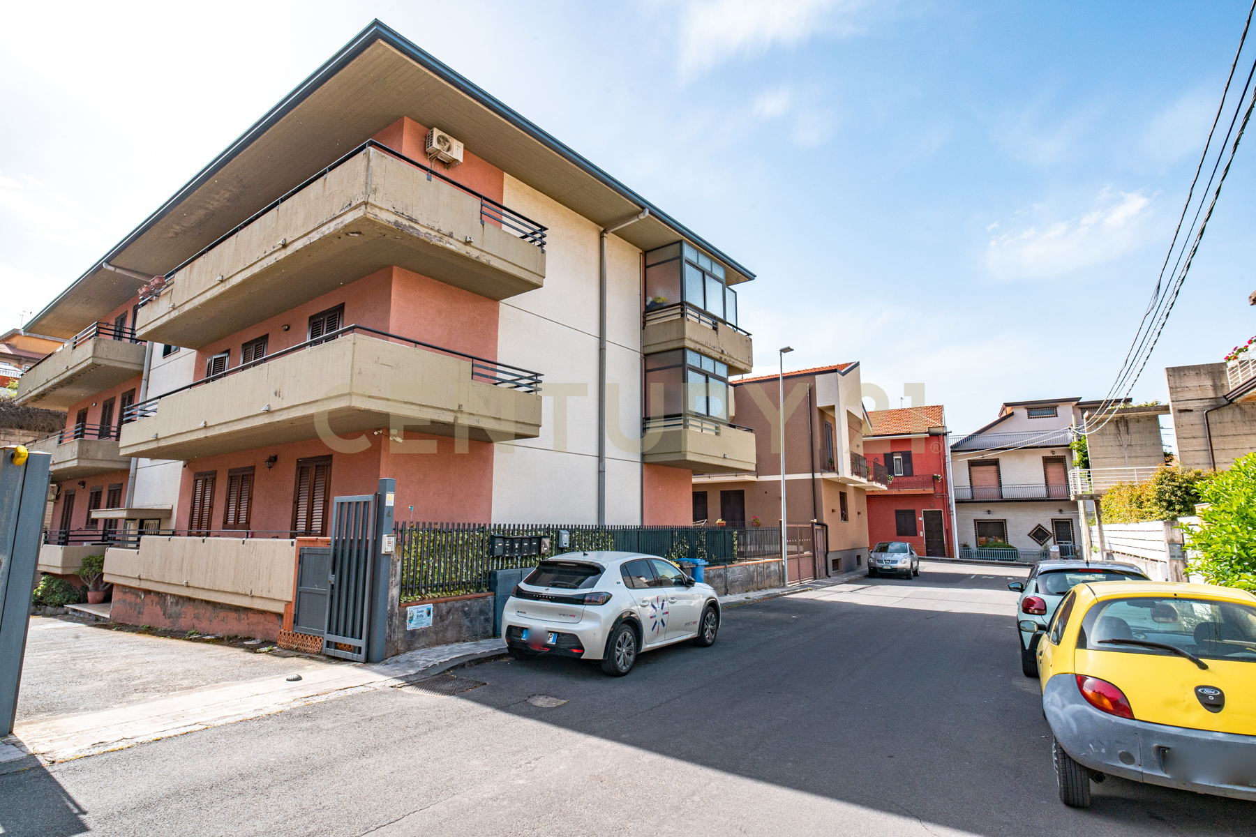 Quadrilocale in vendita a Belpasso