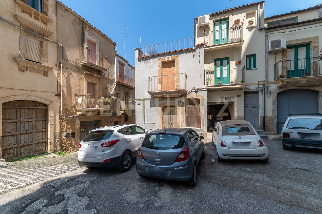 Casa indipendente in vendita a Caltagirone