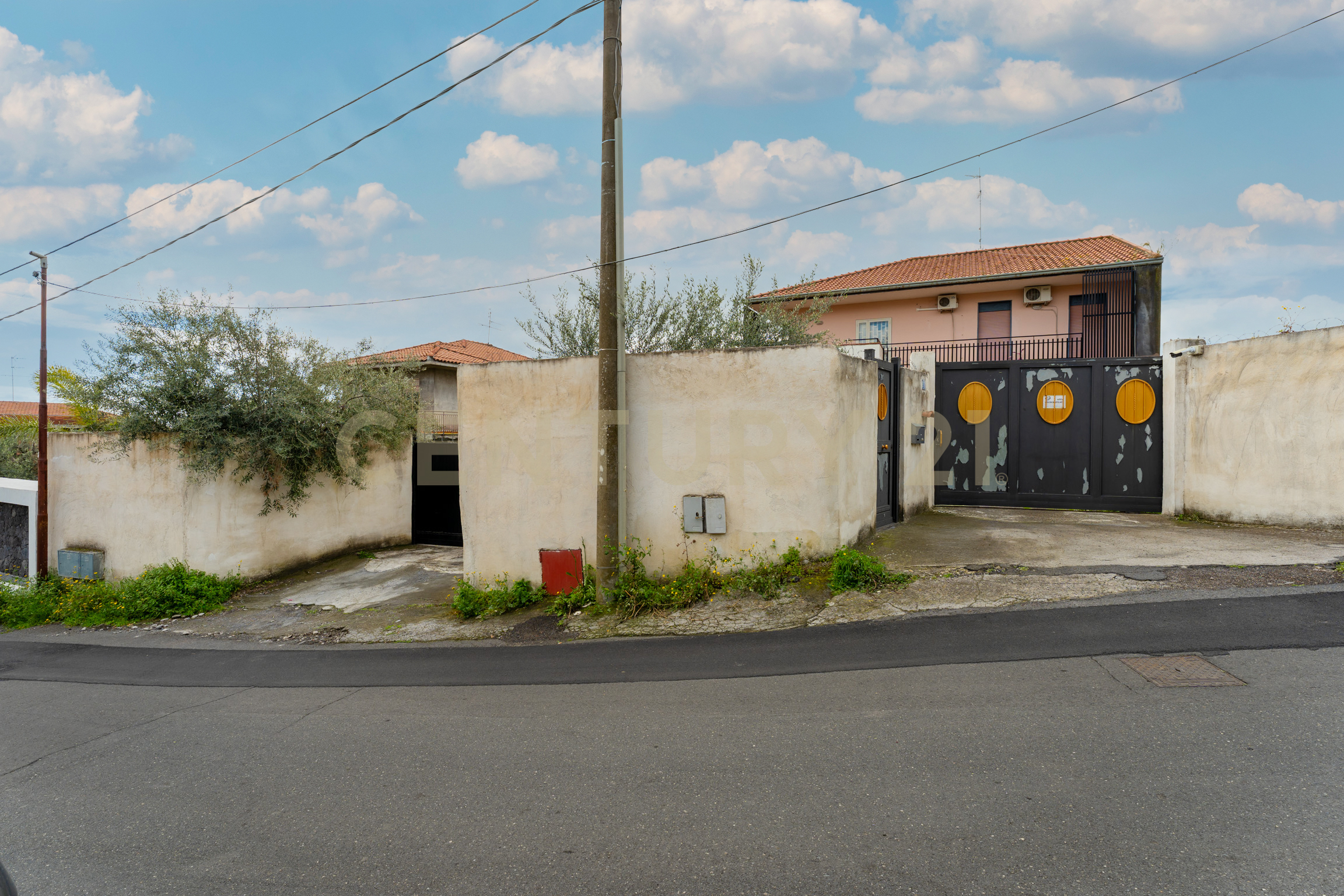 Quadrilocale con giardino in via pompeo vecchio 29, Mascalucia