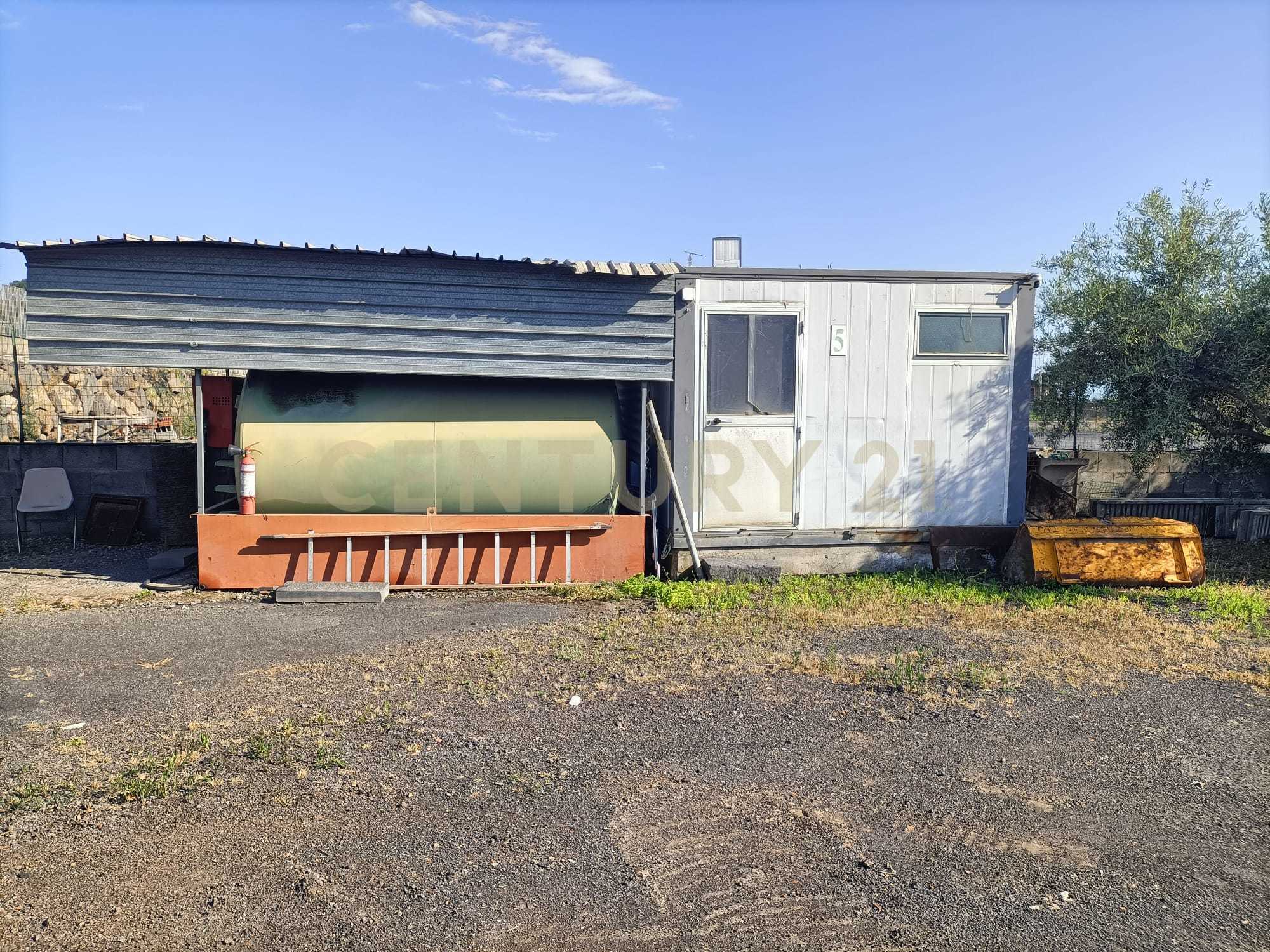 Capannone in vendita in contrada sieli snc, Misterbianco