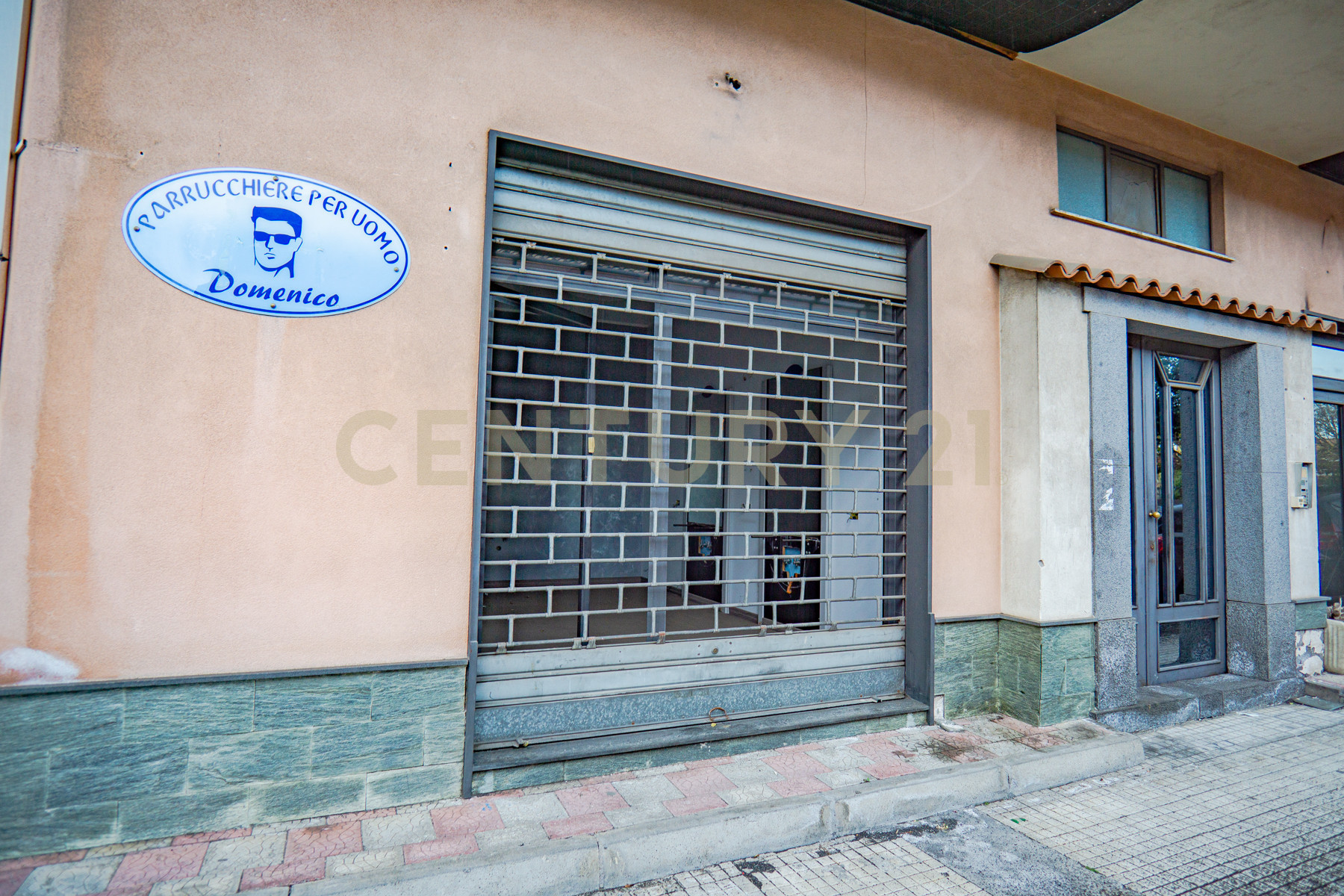 Locale commerciale da ristrutturare in via provinciale 194, Santa Venerina