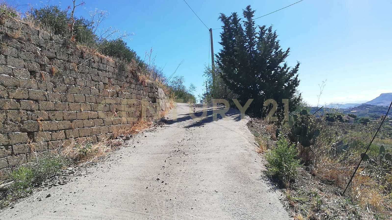 Terreno Agricolo in vendita in contrada saravulli san mercurio snc, Piana degli Albanesi