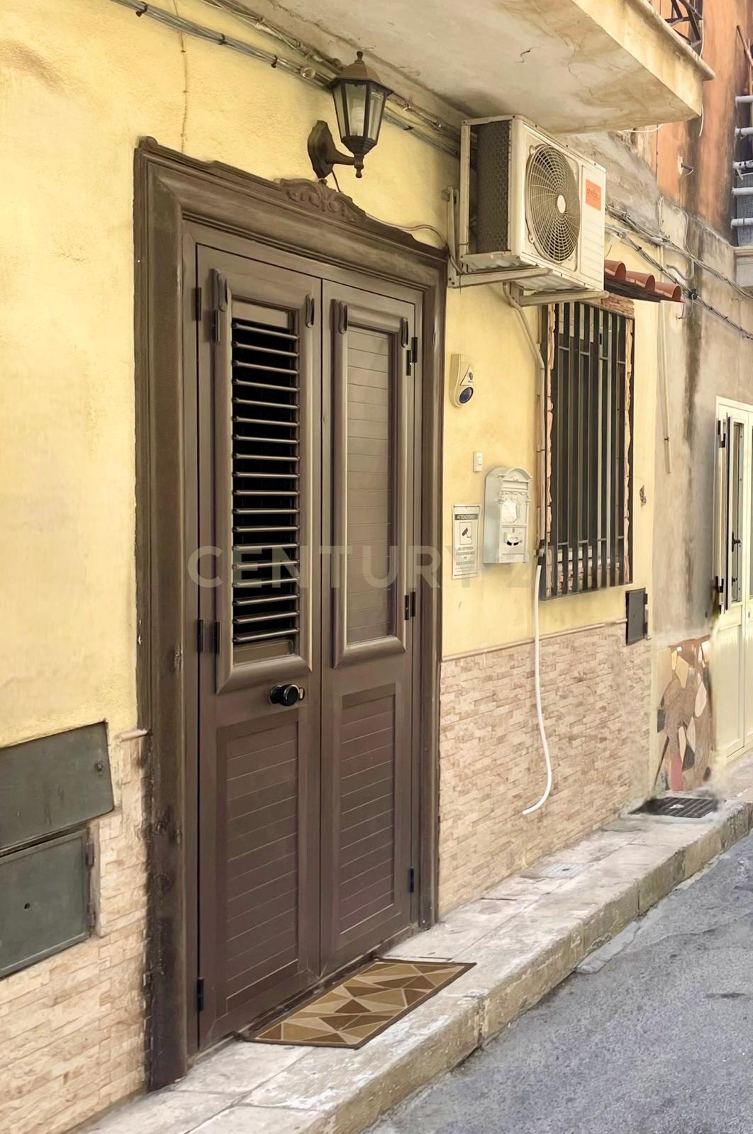 Bilocale in vendita in via ciro menotti 61, Gela