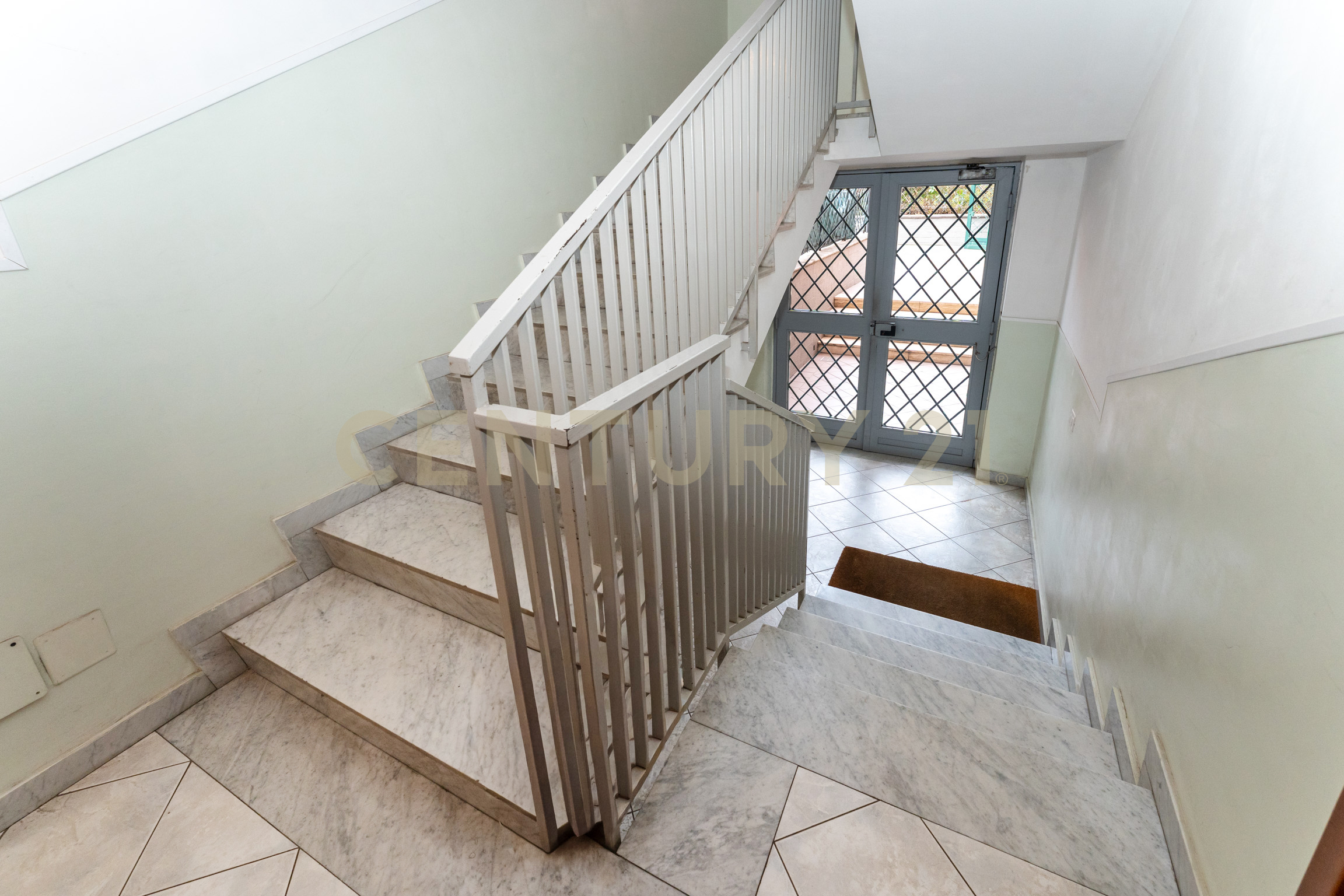 Quadrilocale con box doppio in via giovanni guglielmino 70, Tremestieri Etneo